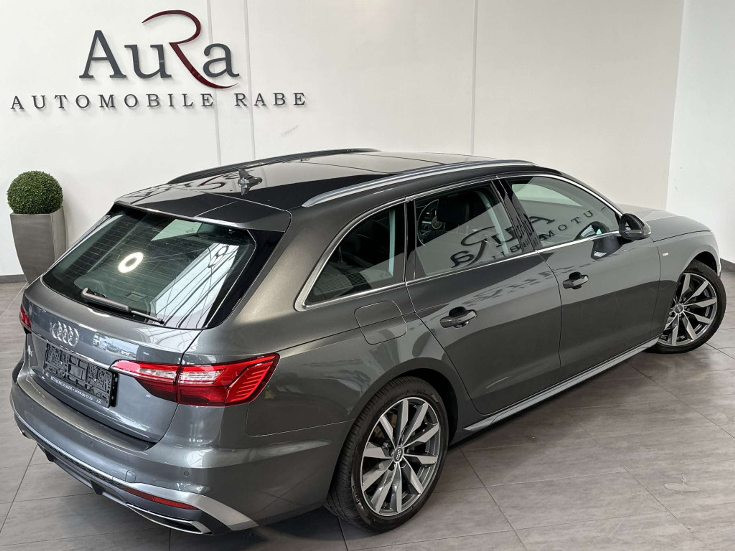 Audi - A4