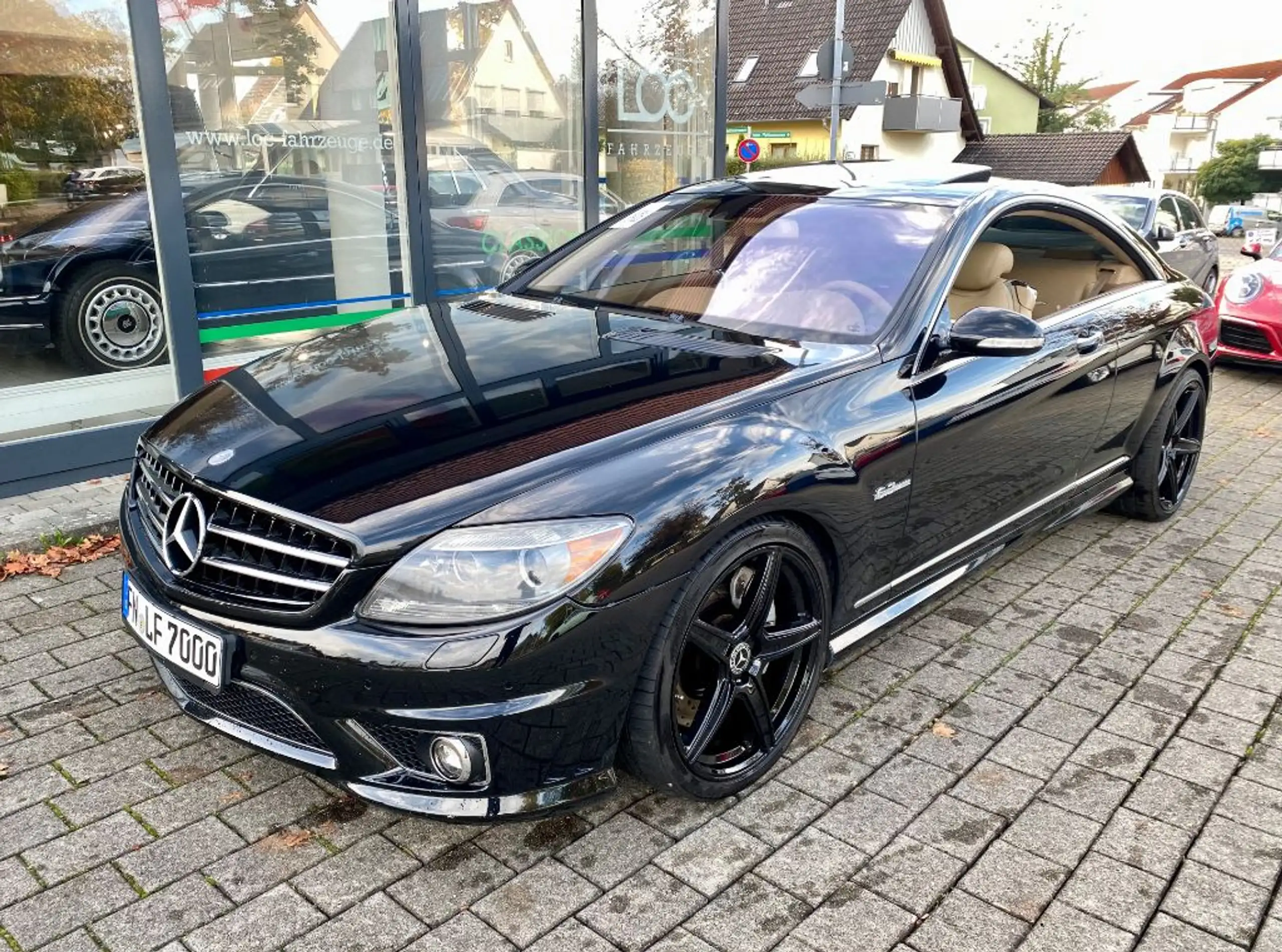 Mercedes-Benz - CL 63 AMG