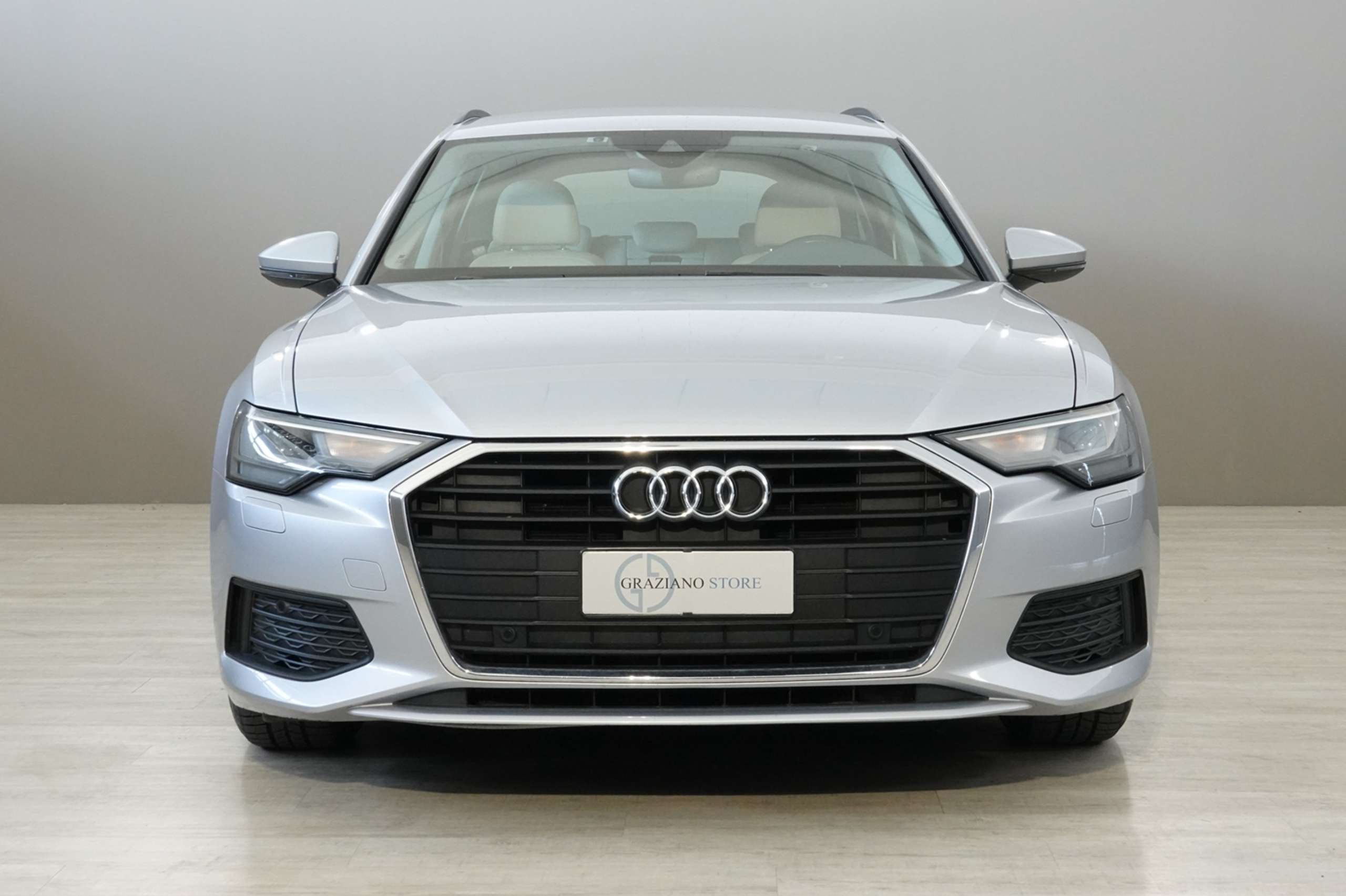 Audi - A6