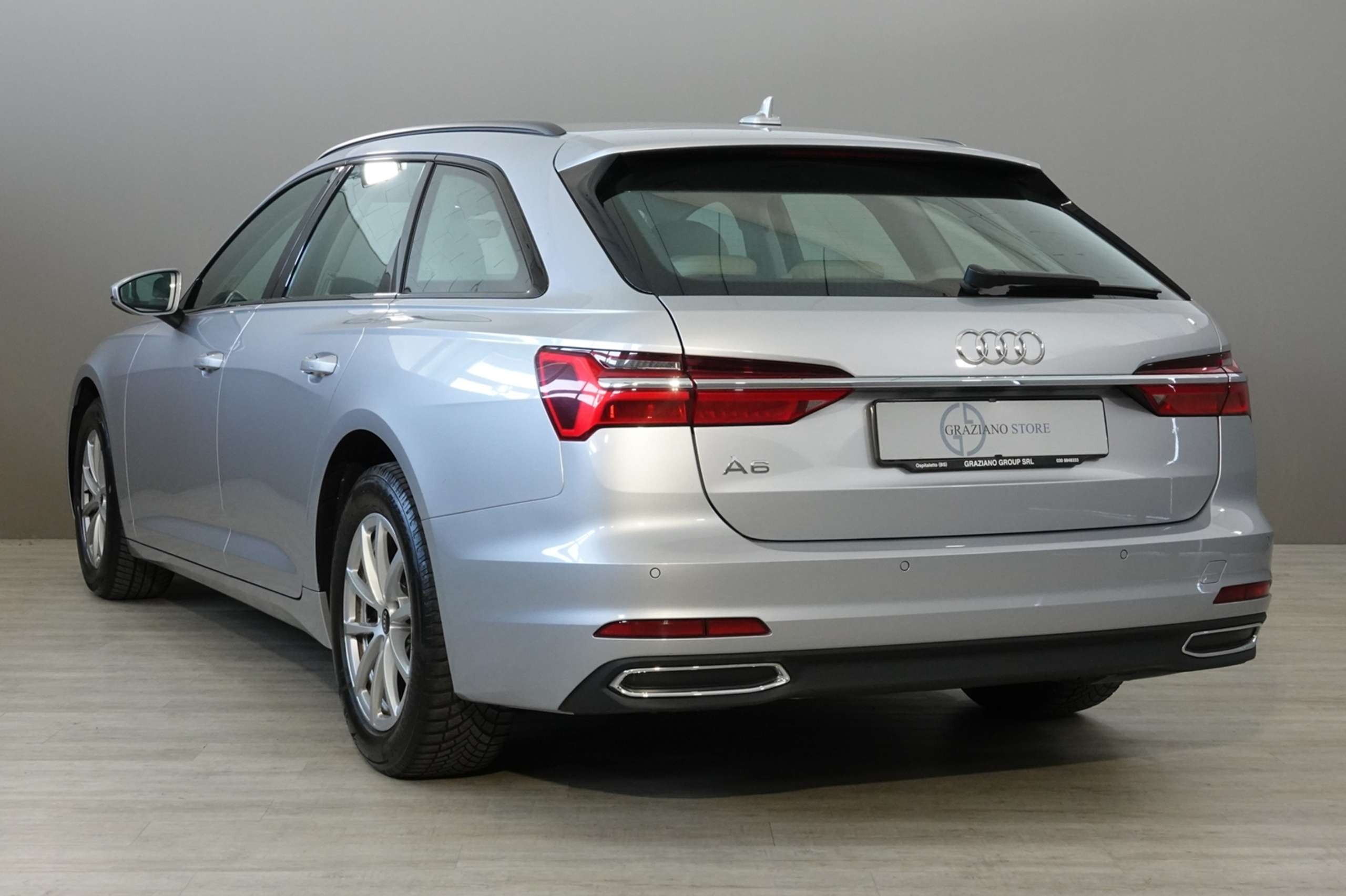 Audi - A6