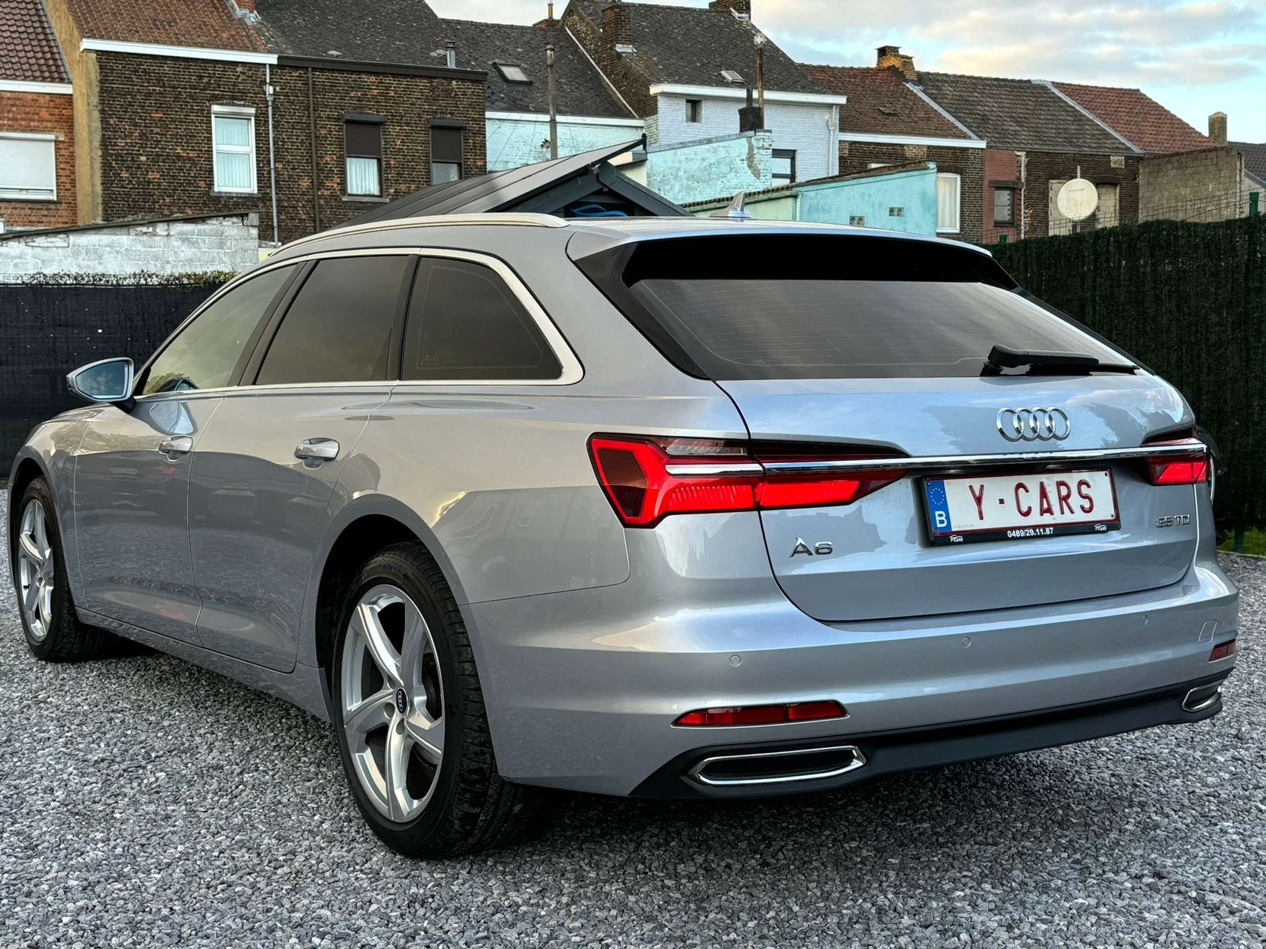 Audi - A6