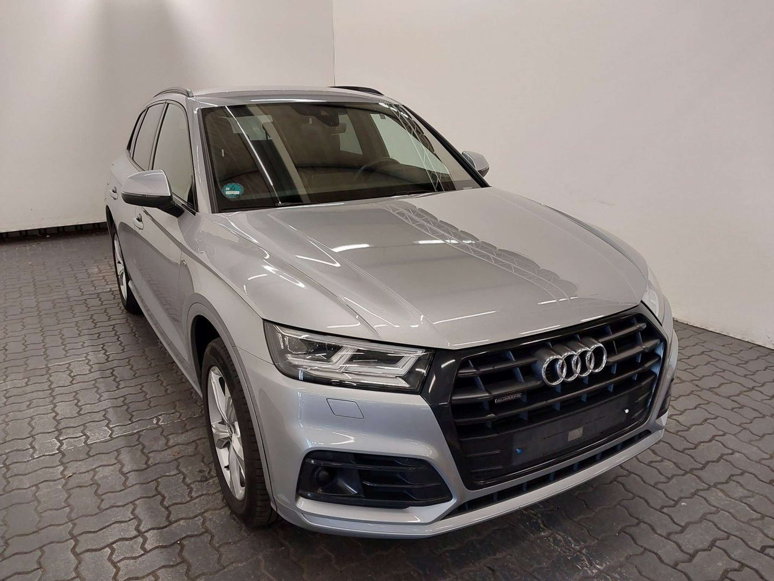 Audi - Q5