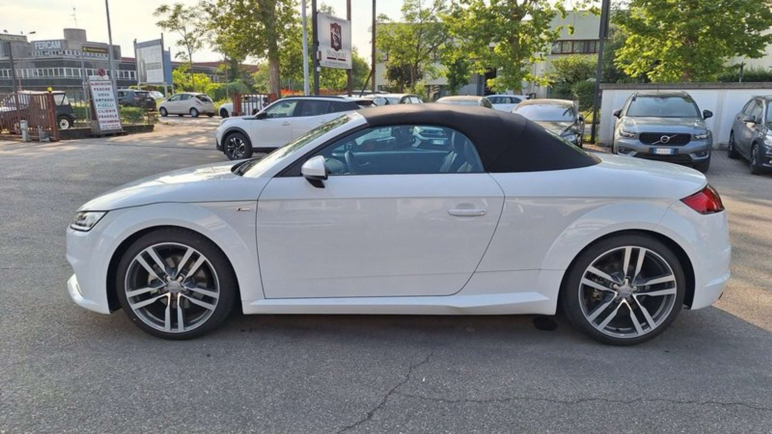 Audi - TT