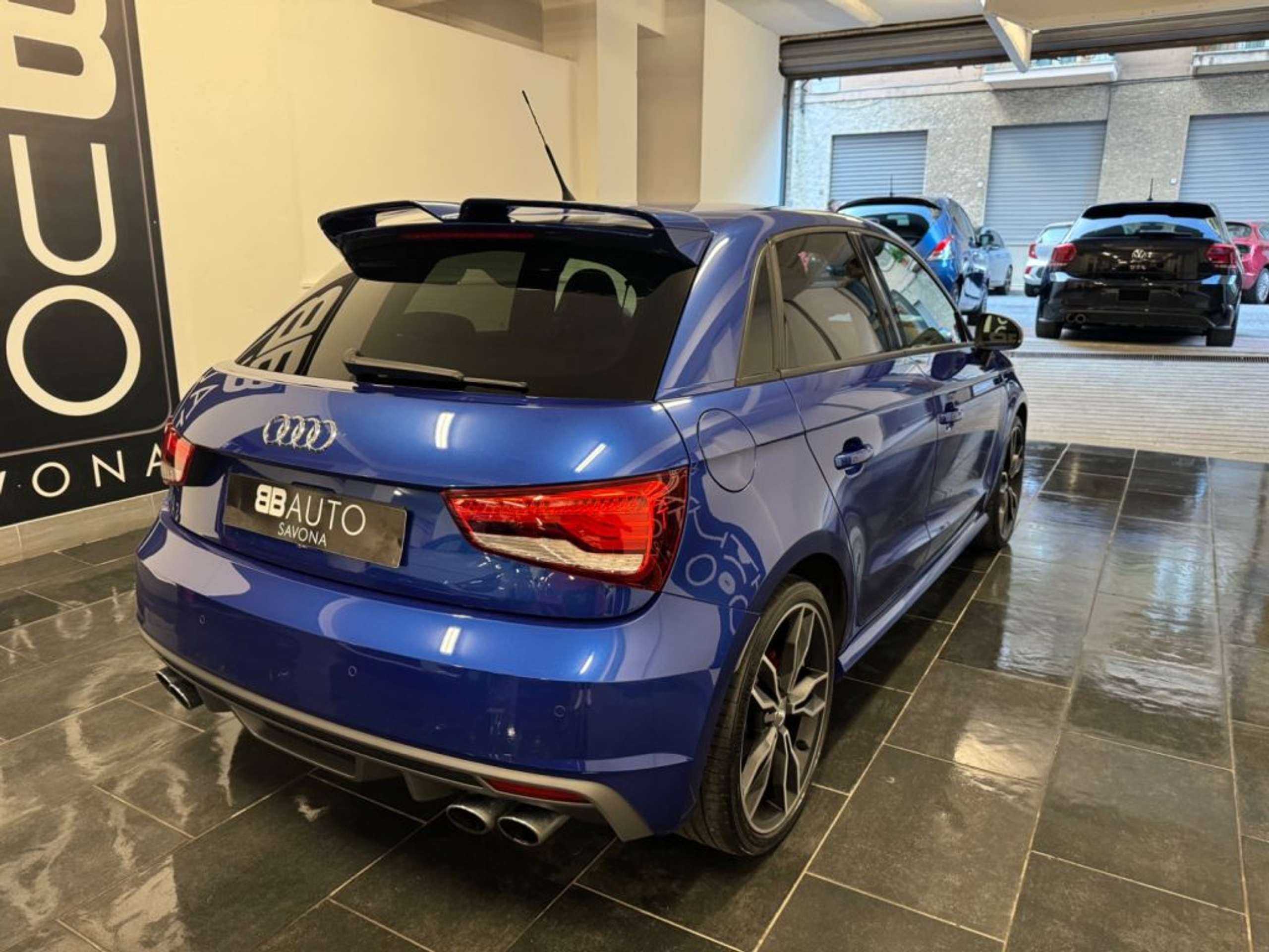 Audi - S1