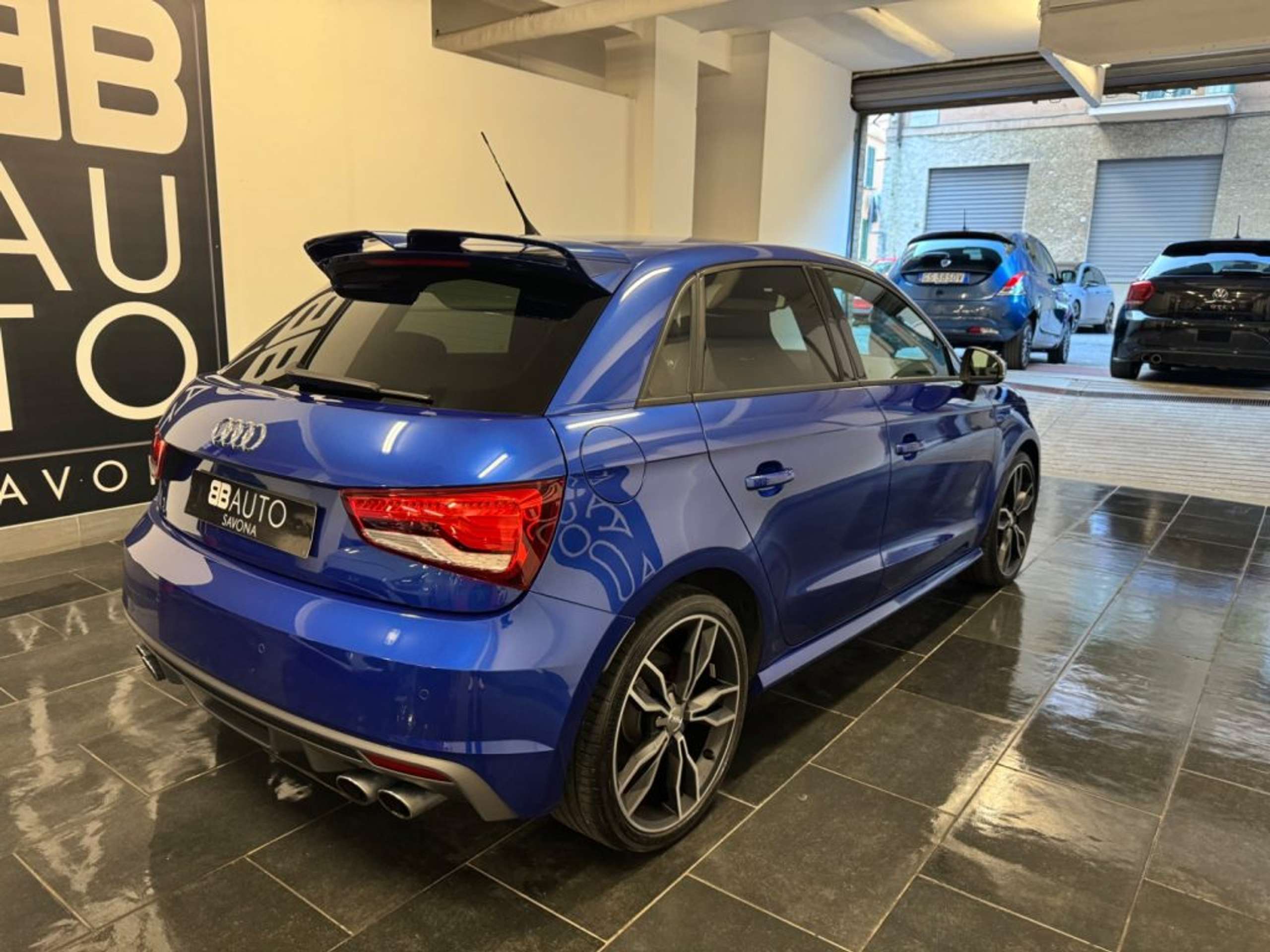 Audi - S1