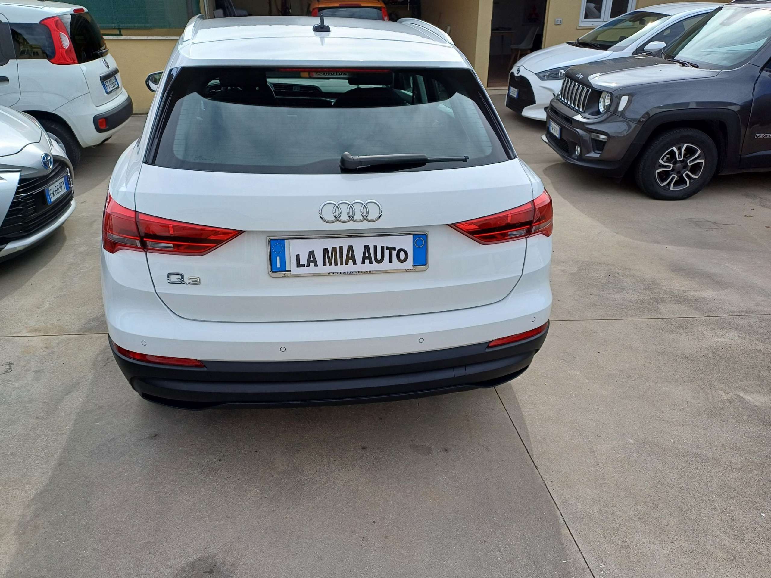 Audi - Q3