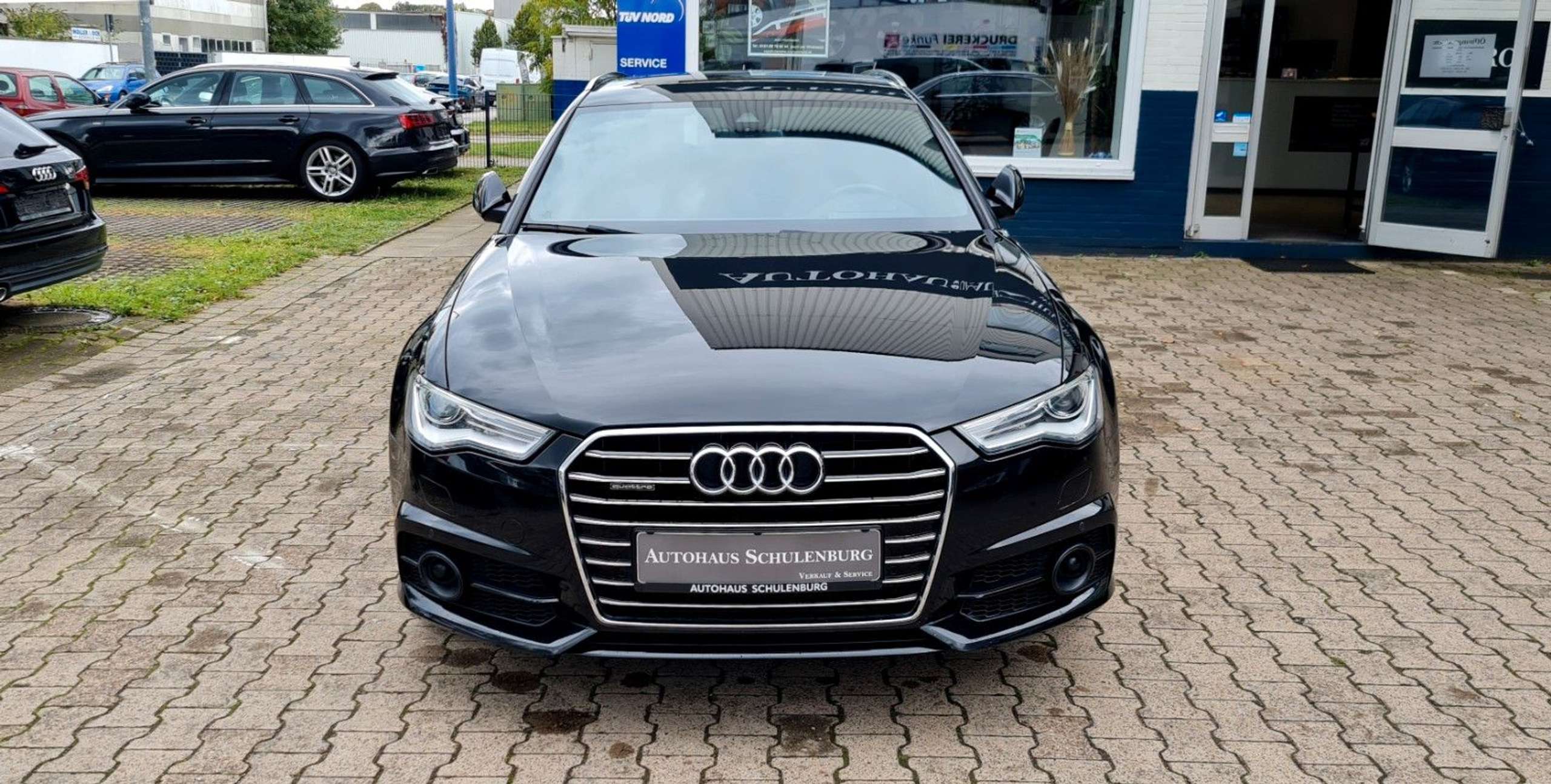 Audi - A6