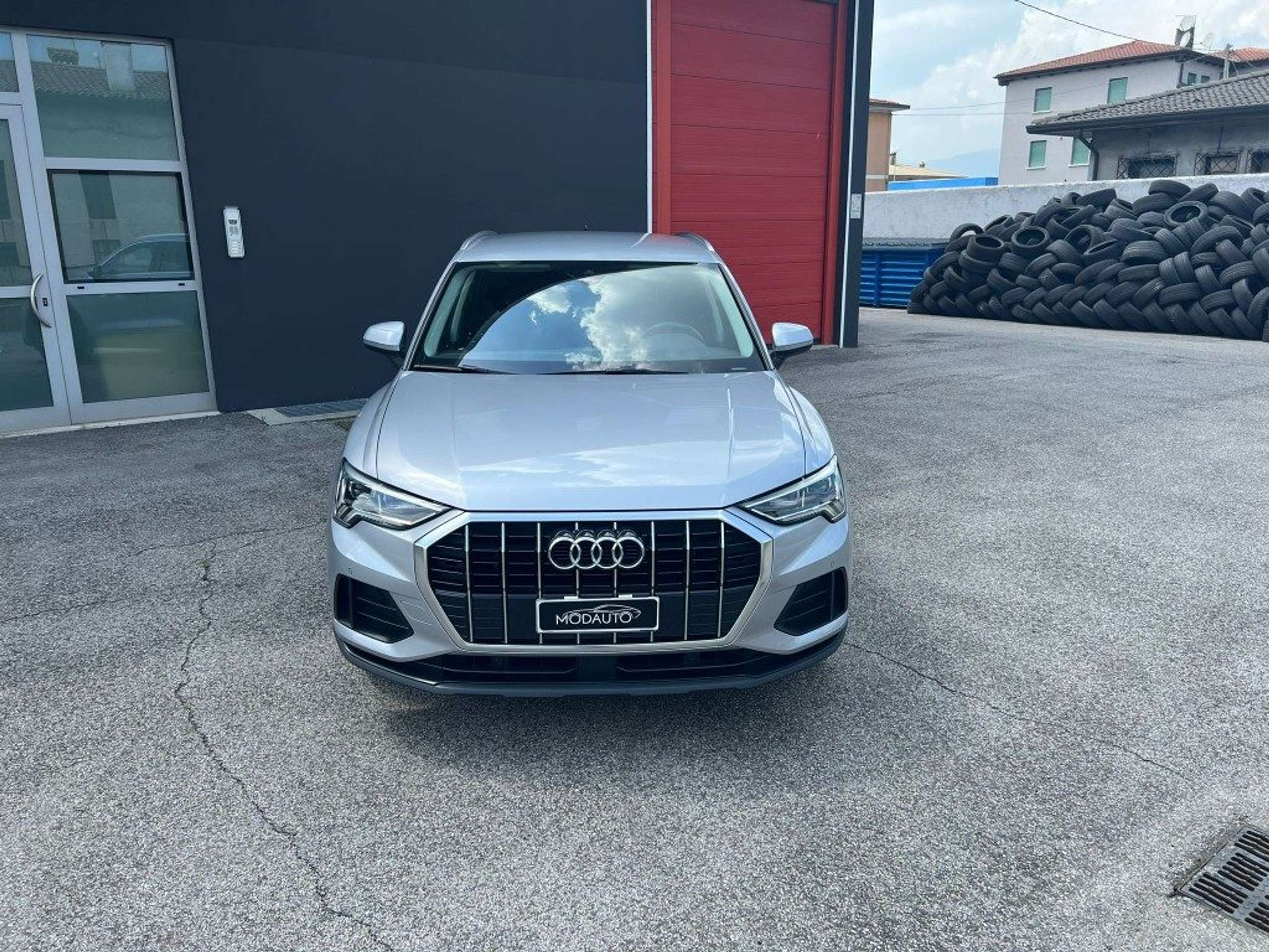 Audi - Q3