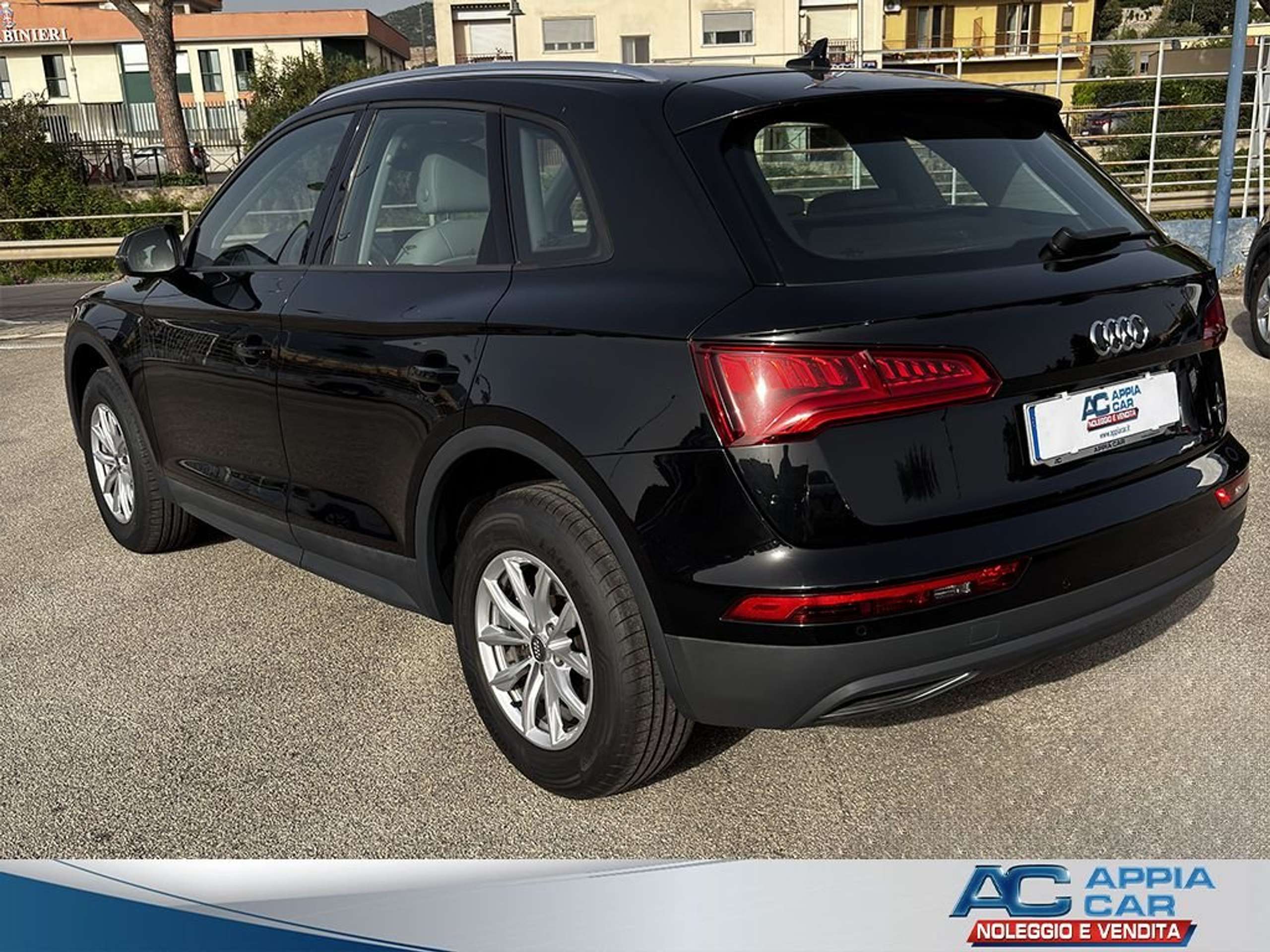 Audi - Q5