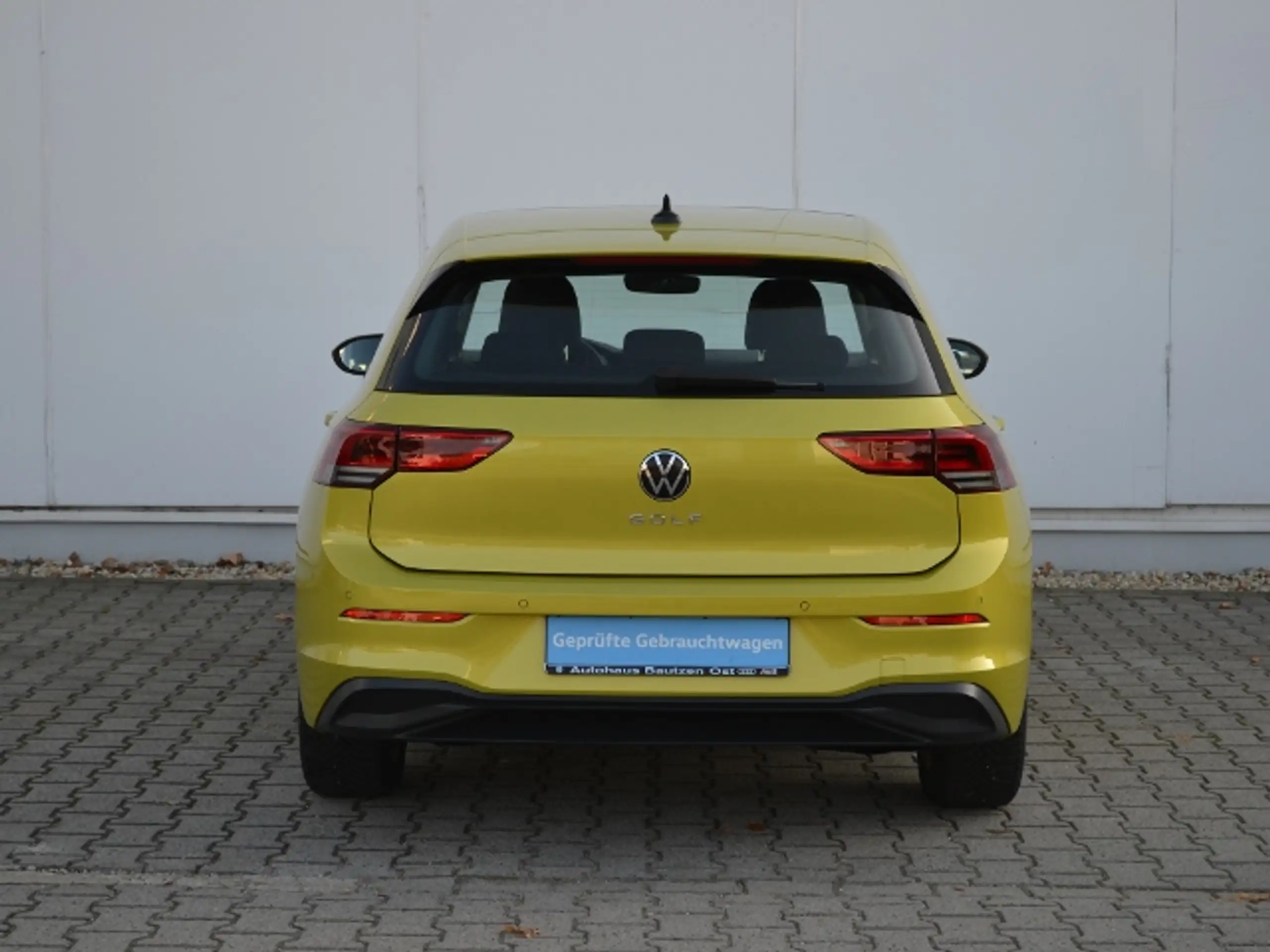 Volkswagen - Golf