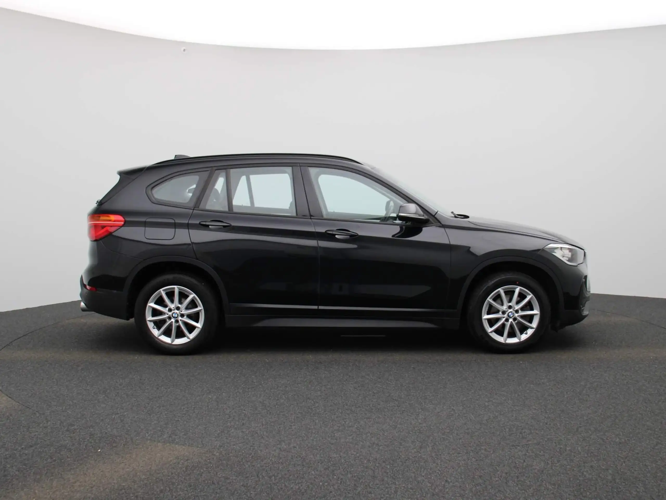 BMW - X1