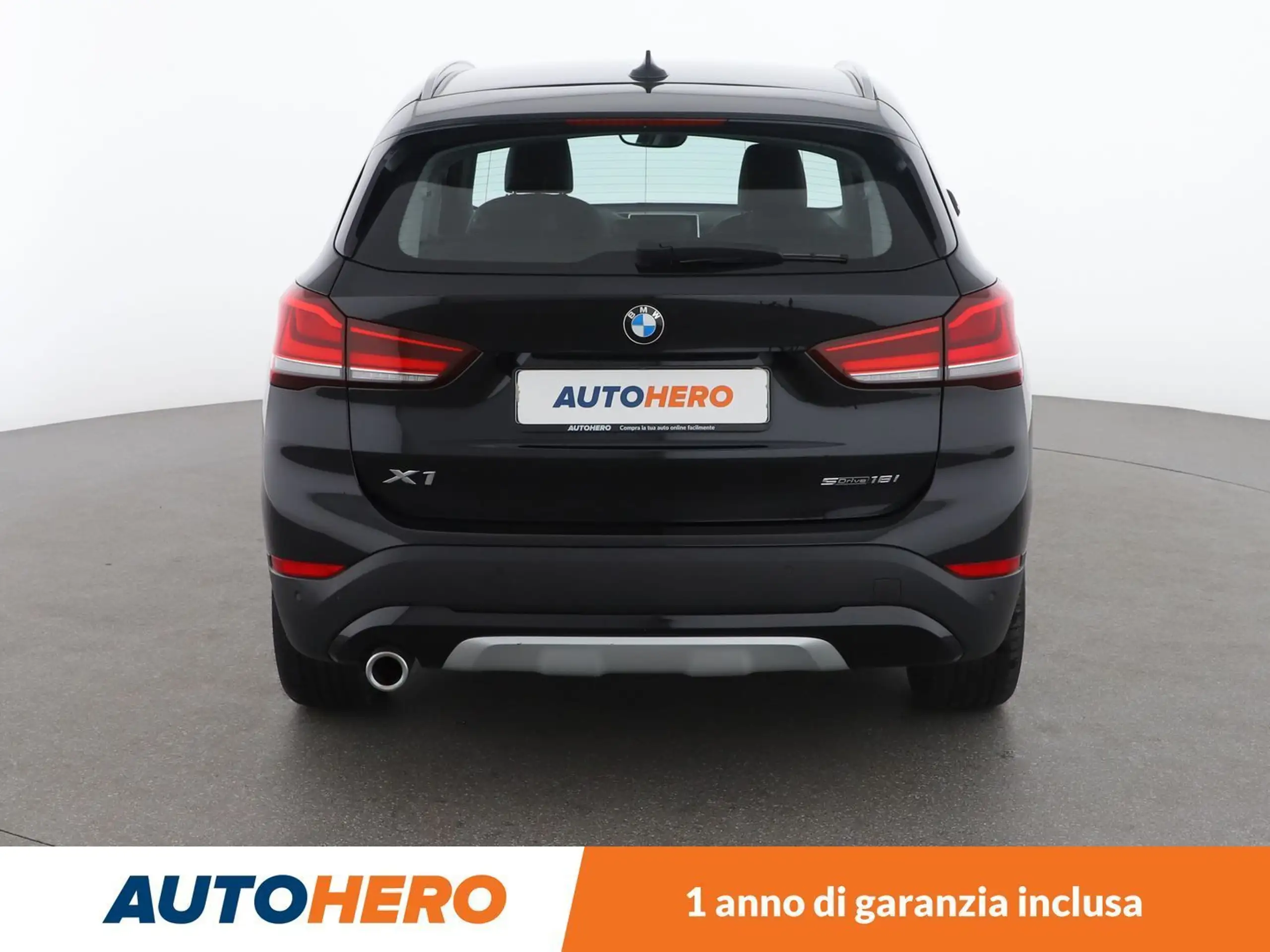 BMW - X1