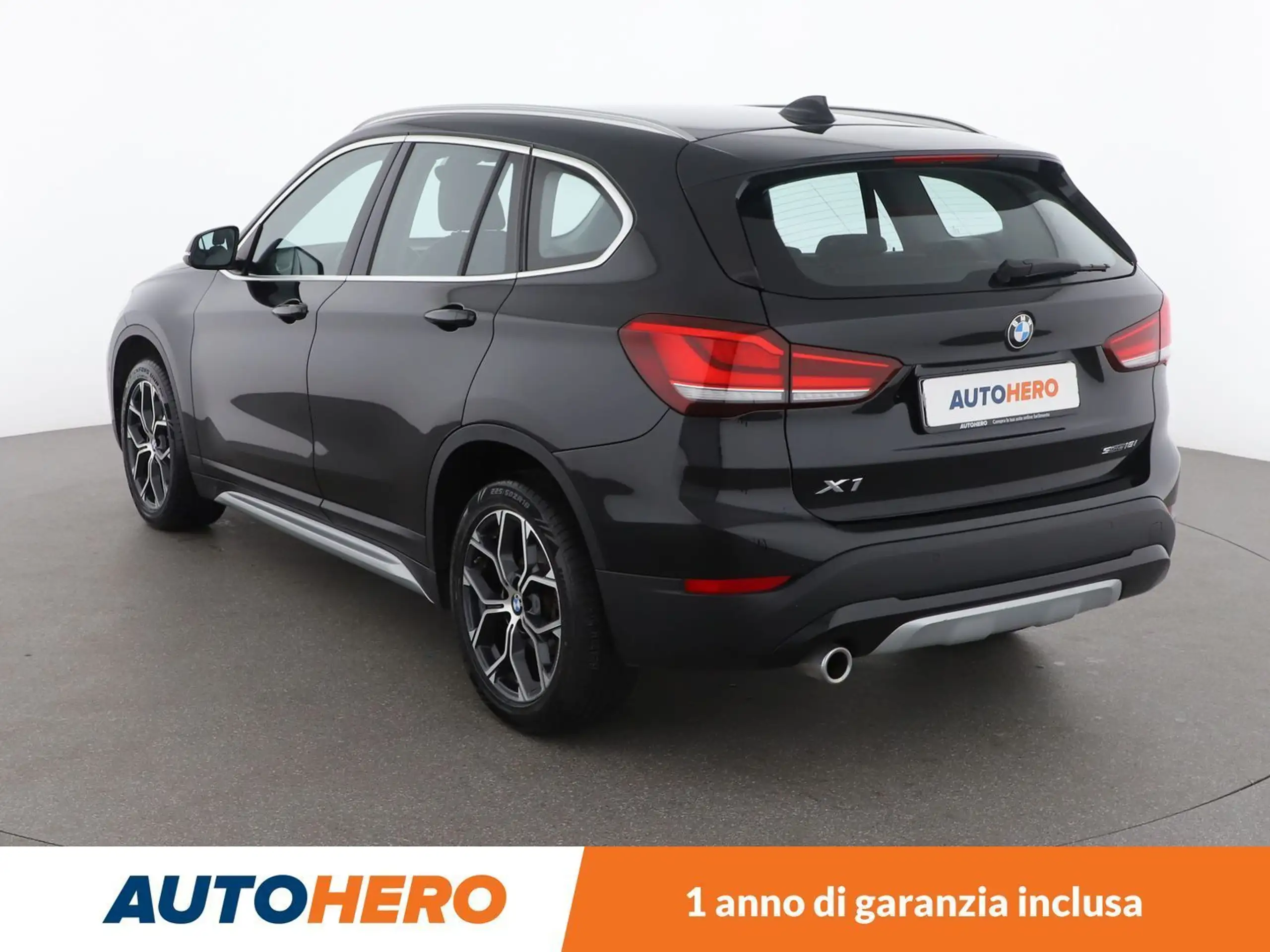 BMW - X1