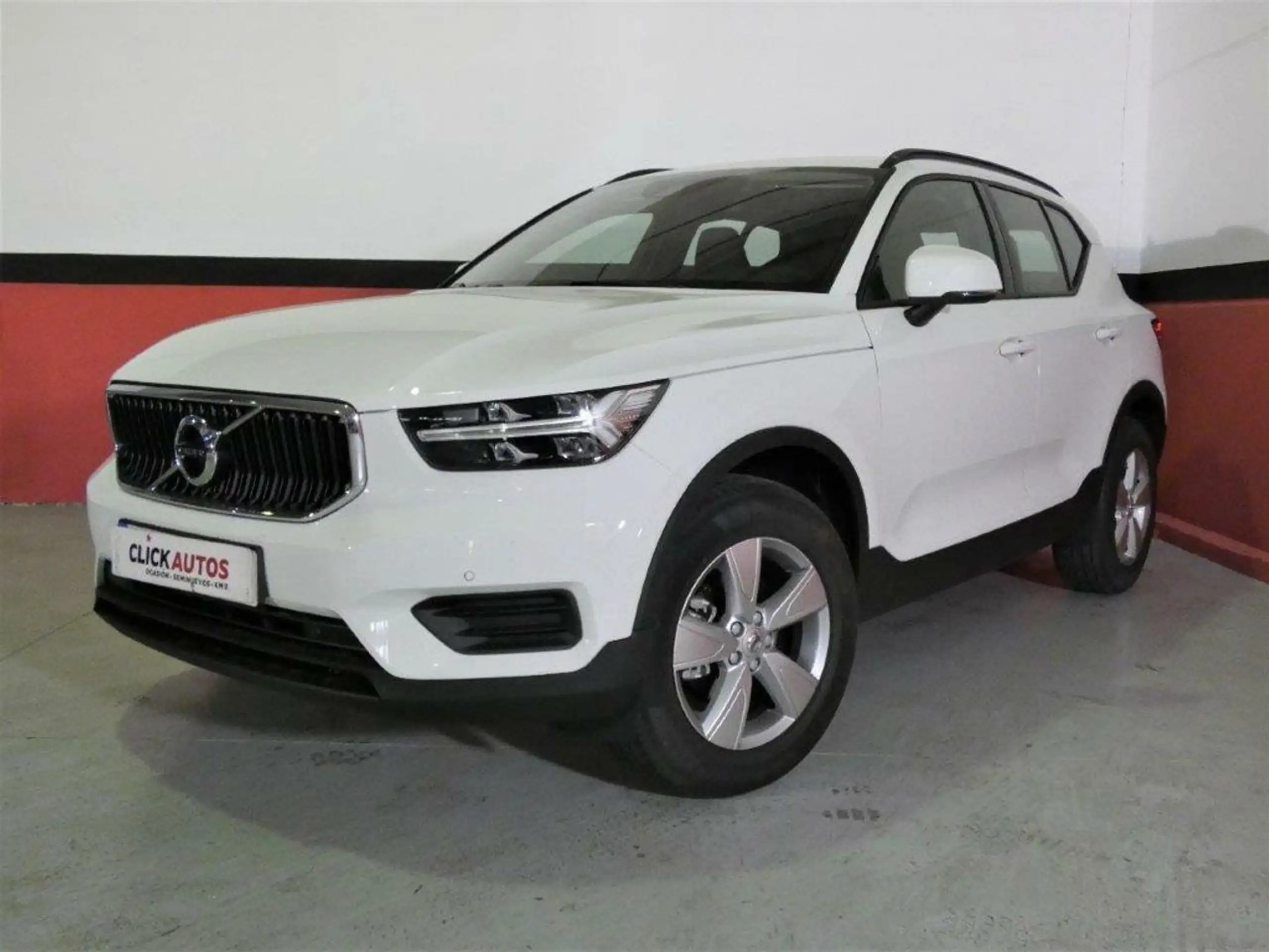 Volvo - XC40