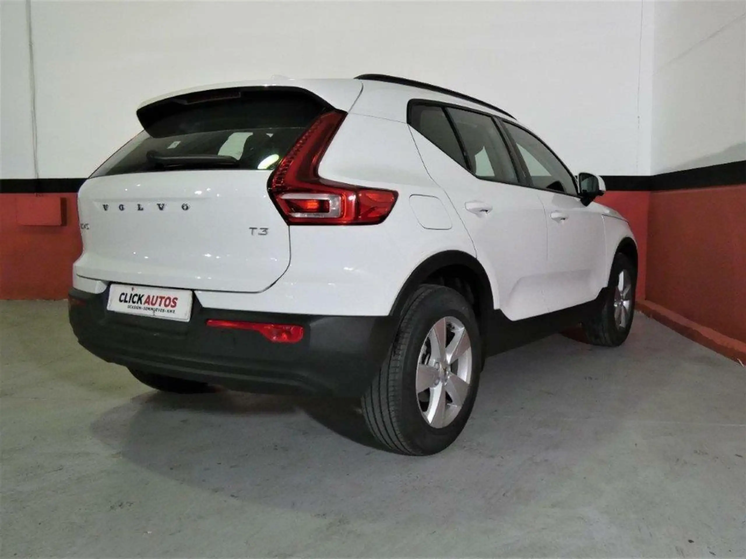 Volvo - XC40