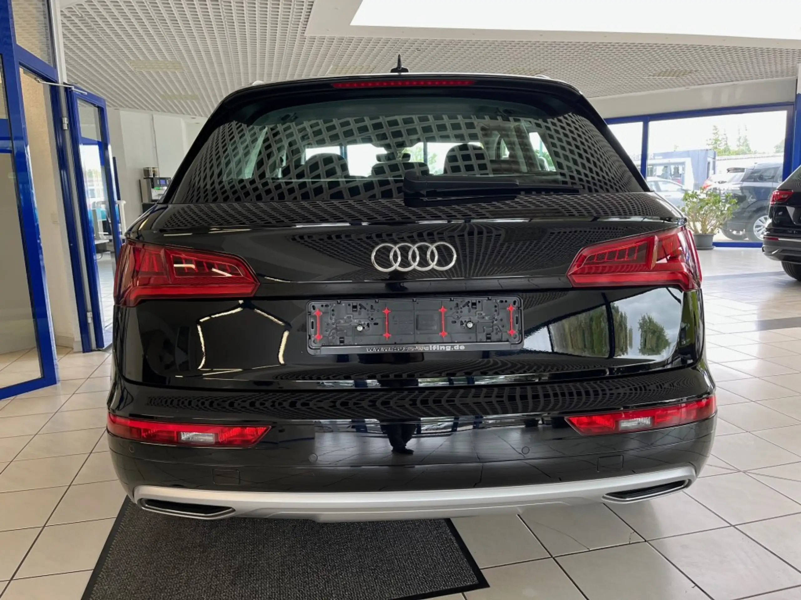 Audi - Q5