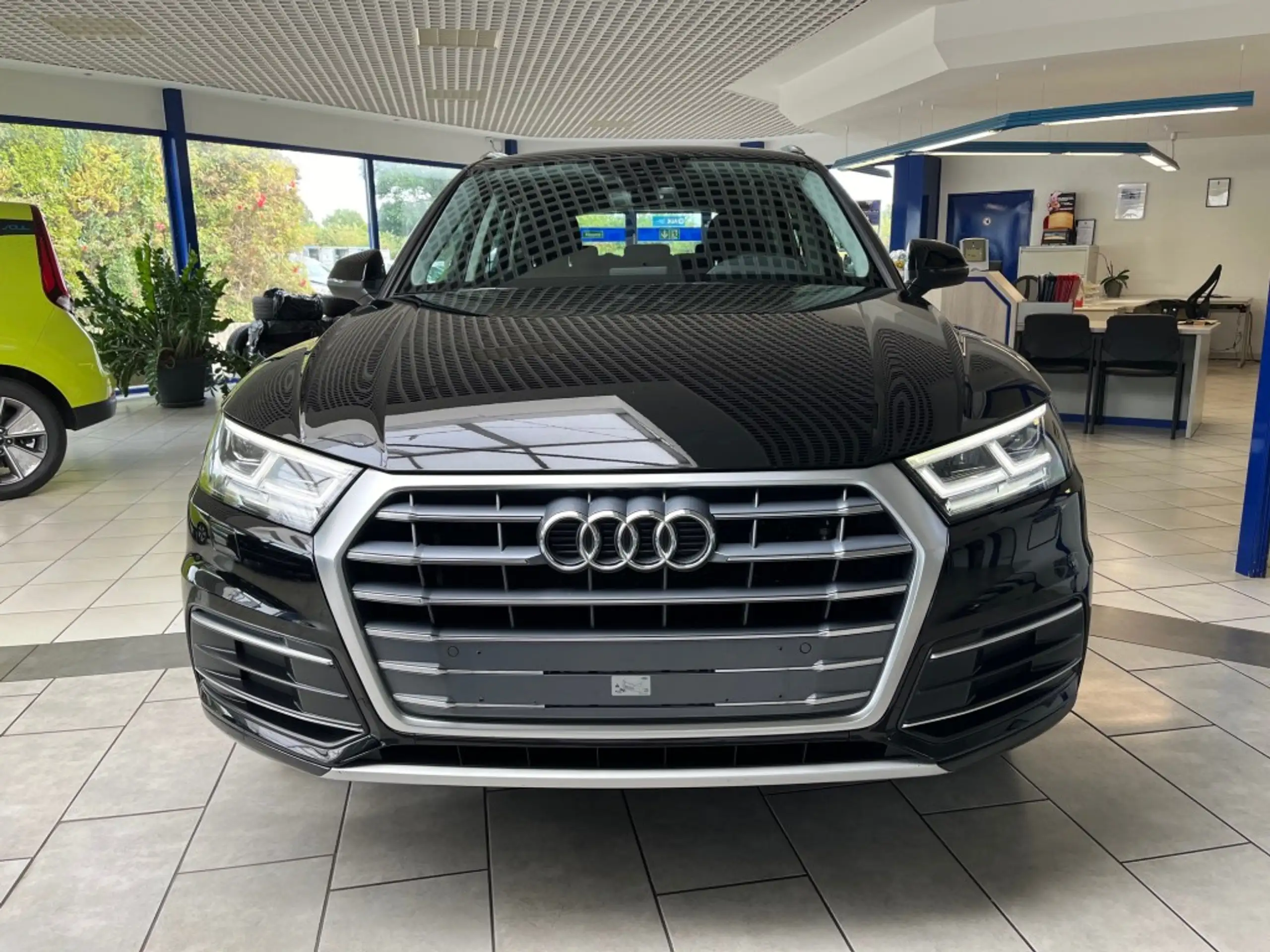 Audi - Q5