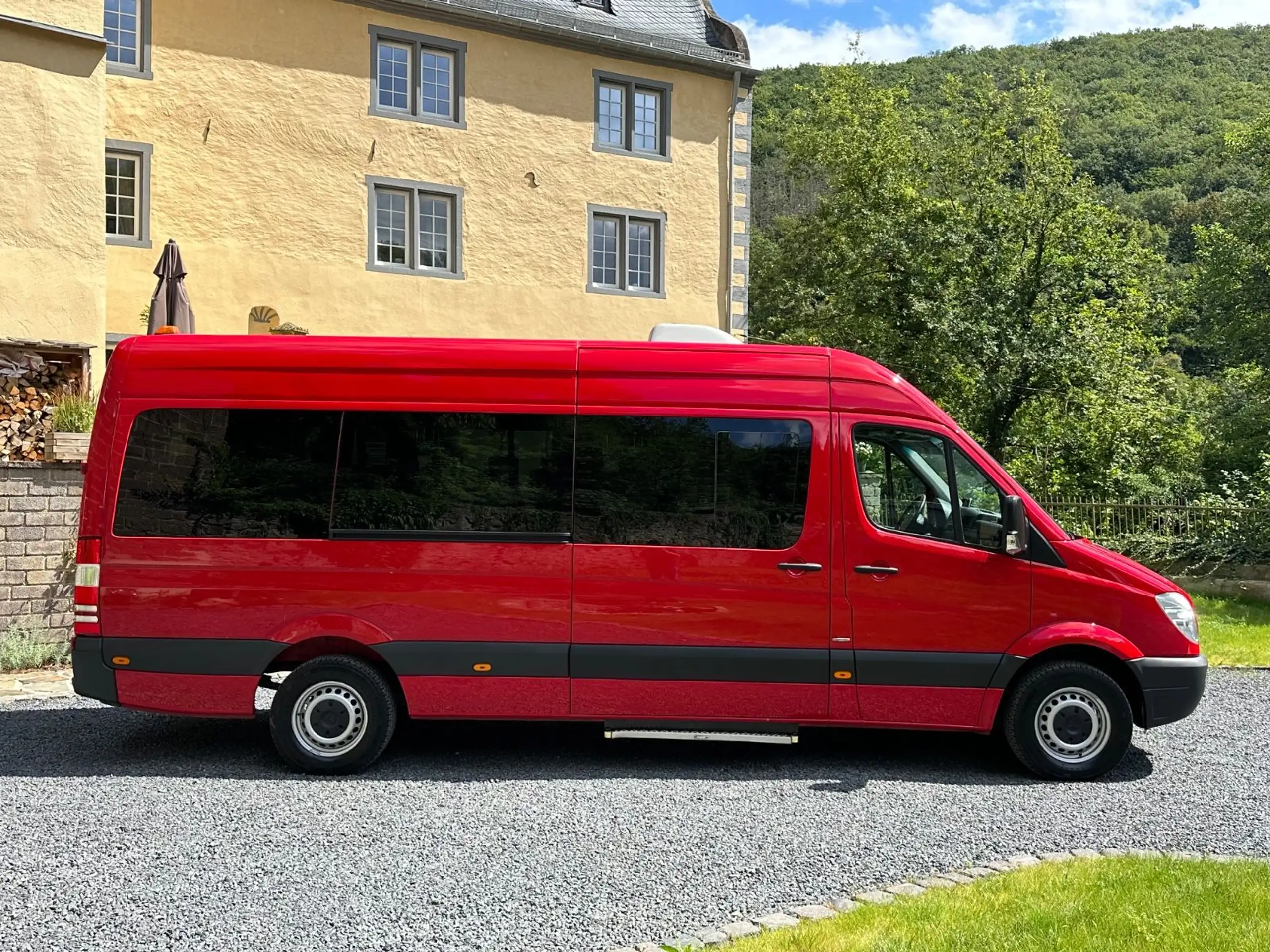 Mercedes-Benz - Sprinter