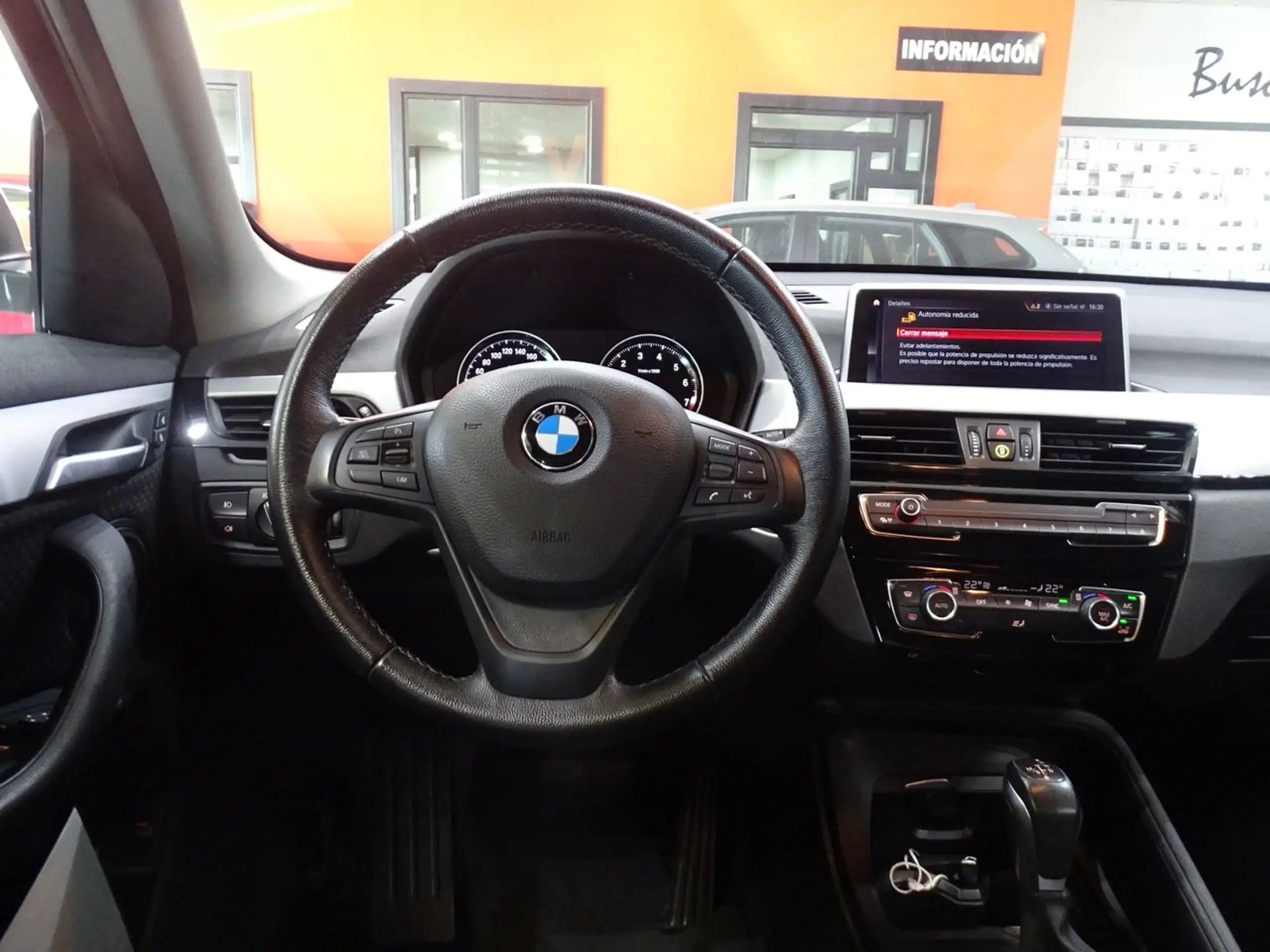 BMW - X1