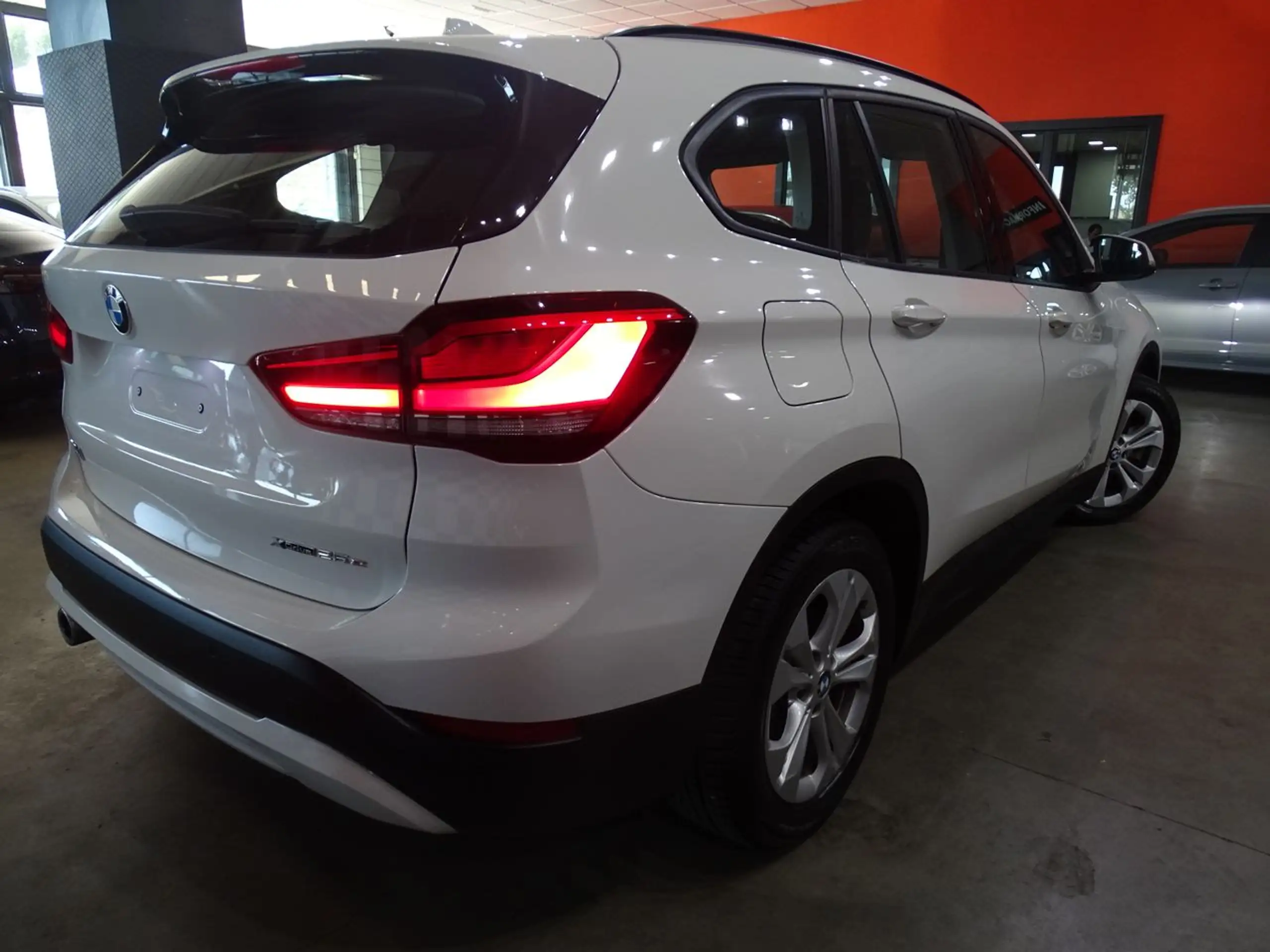 BMW - X1