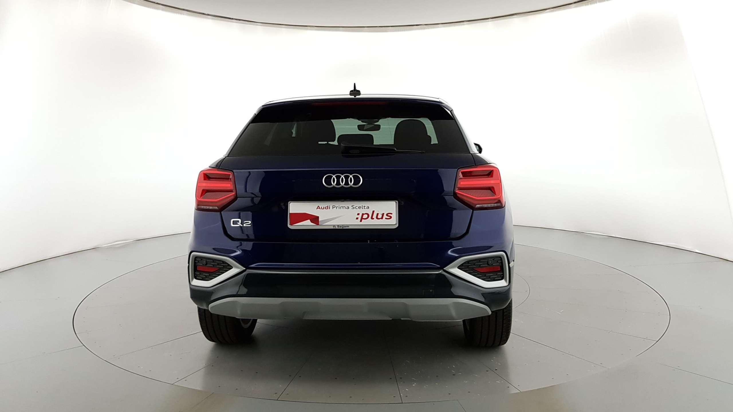 Audi - Q2