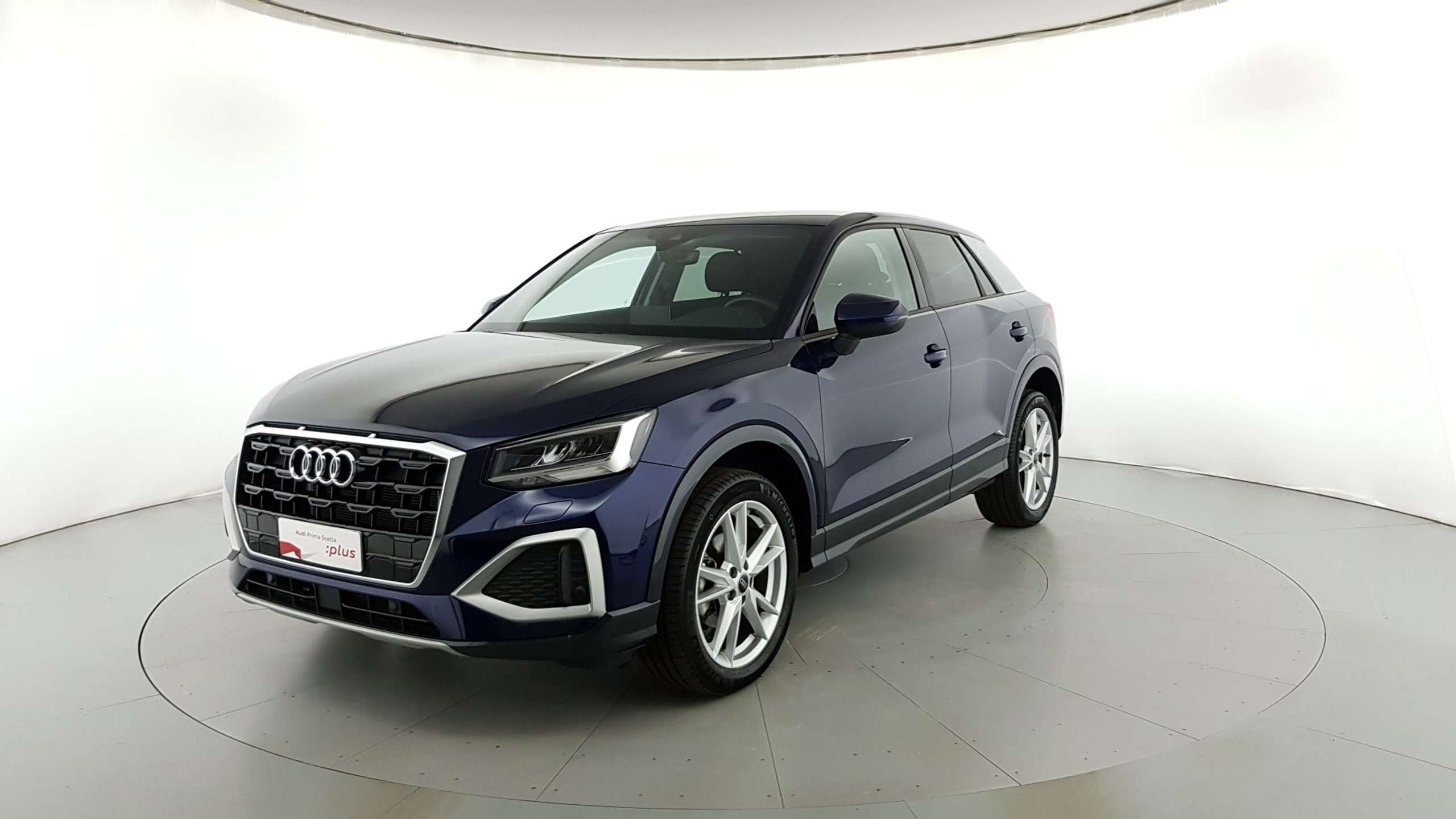 Audi - Q2