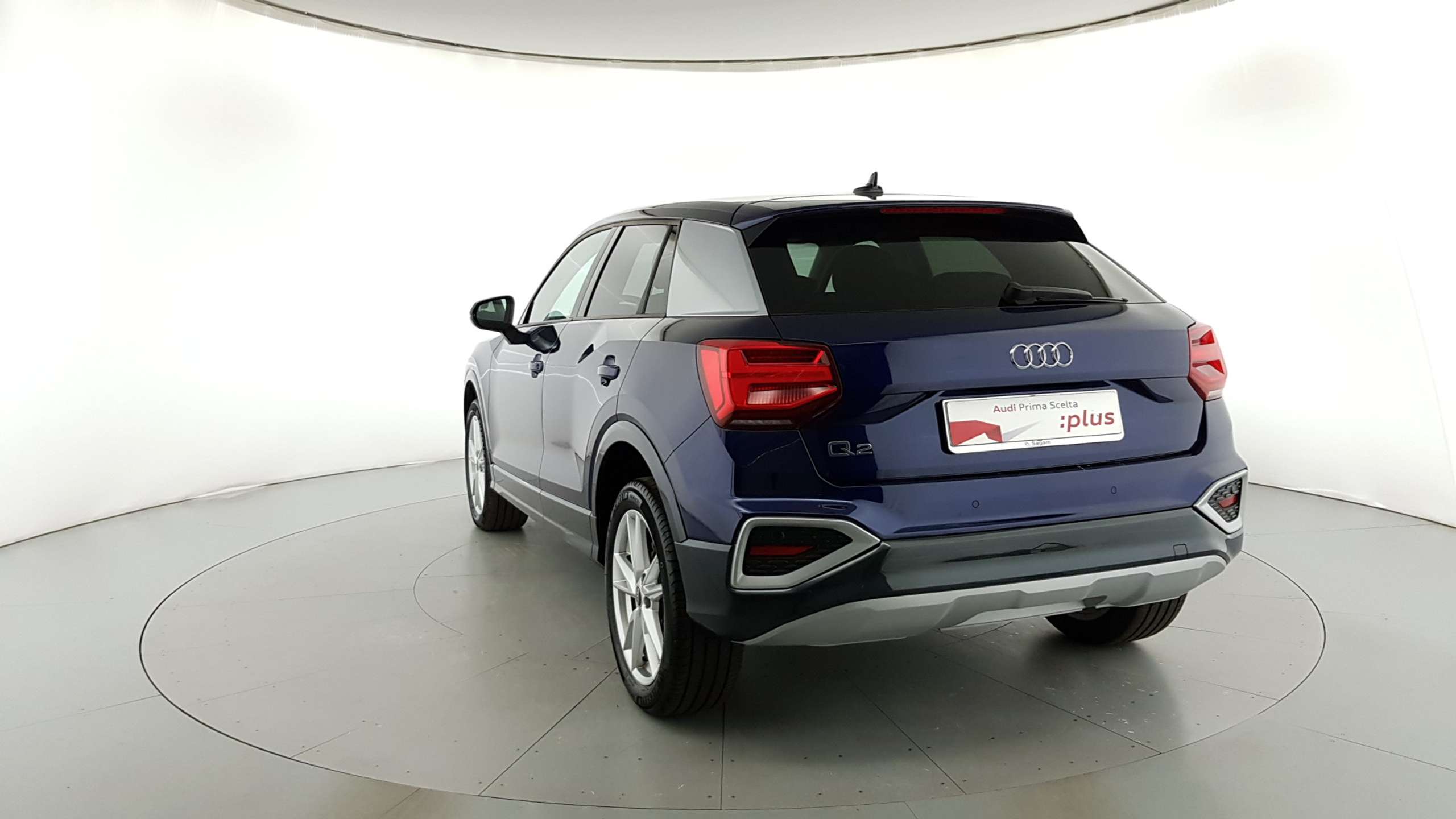 Audi - Q2