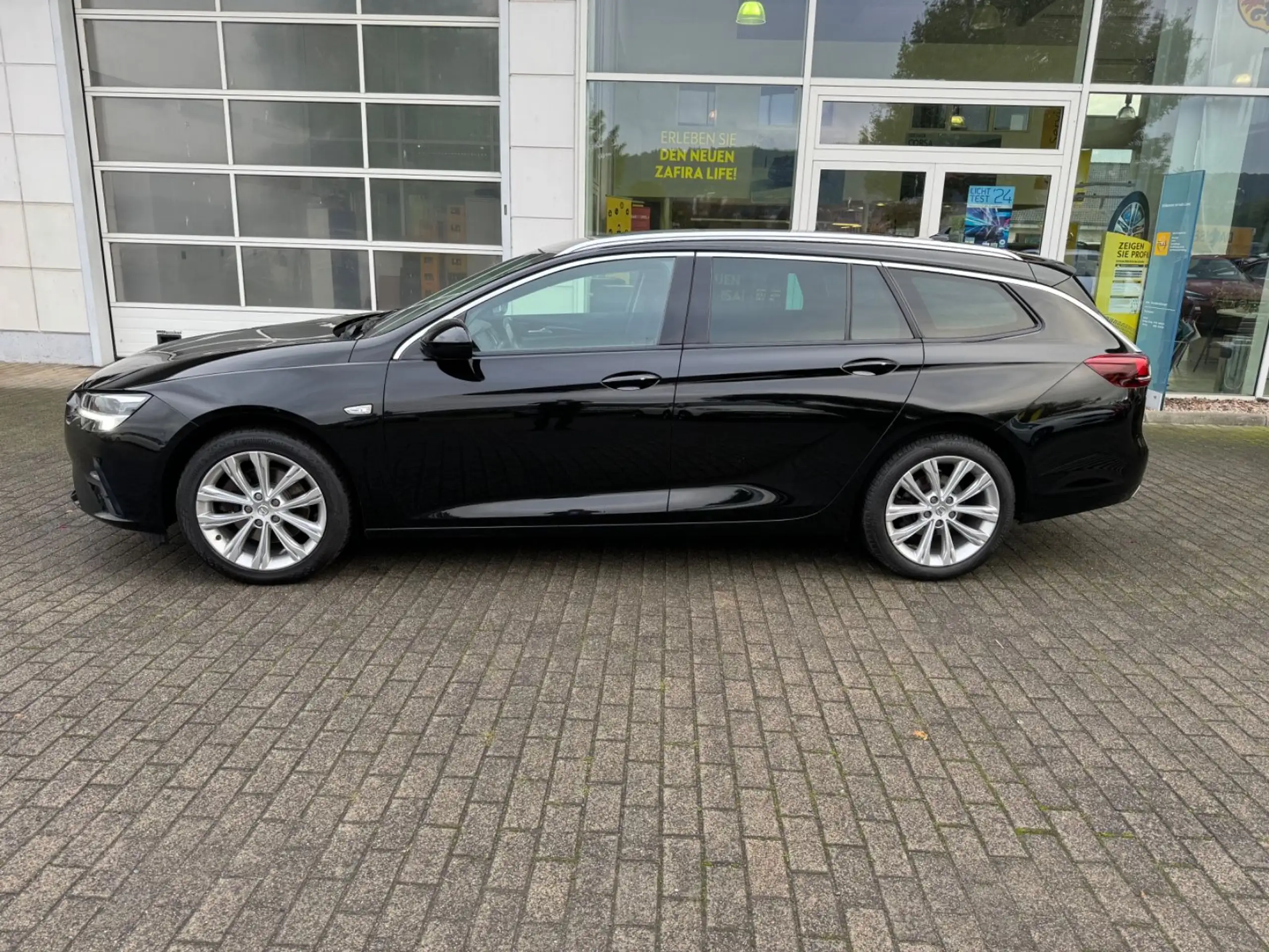 Opel - Insignia