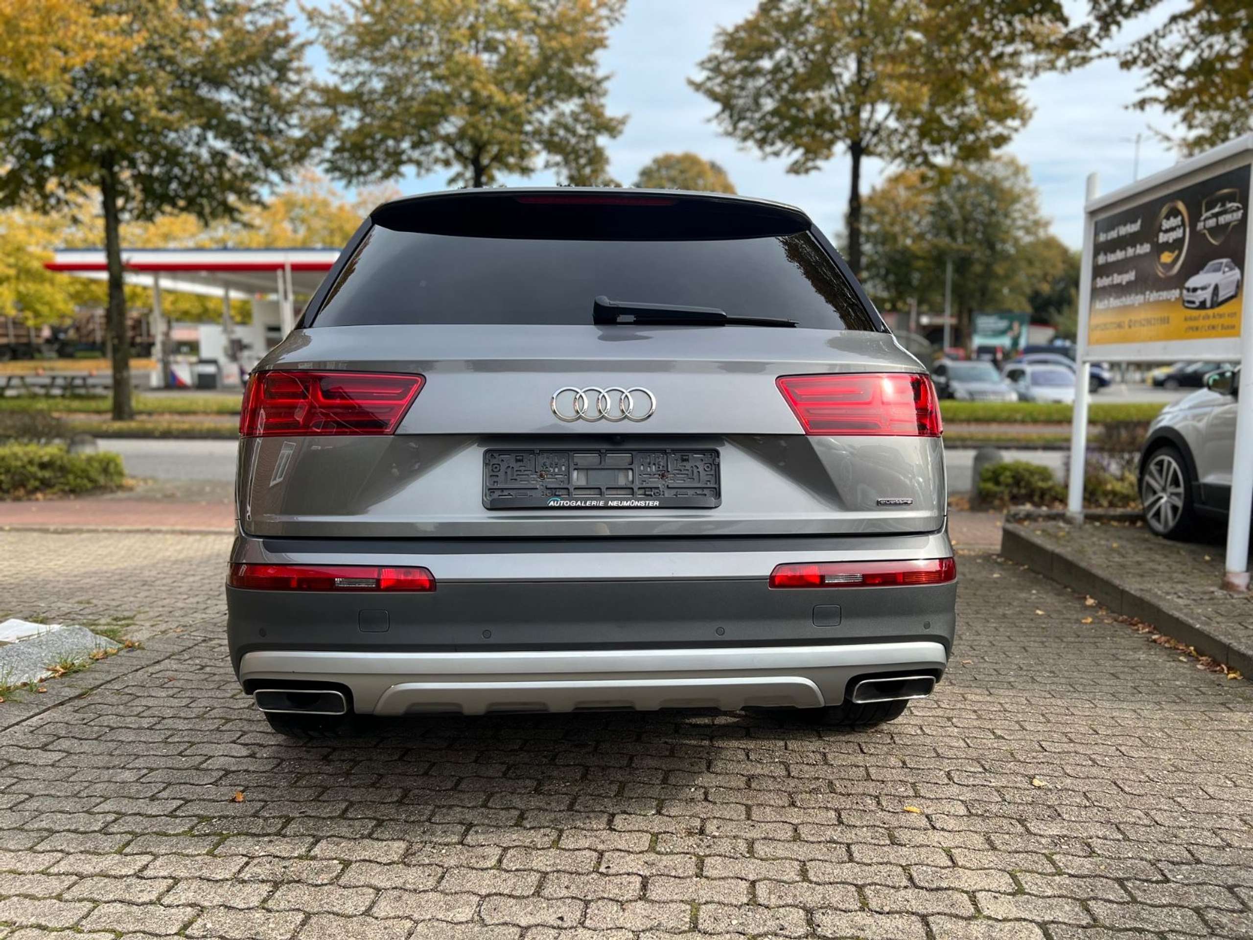 Audi - Q7