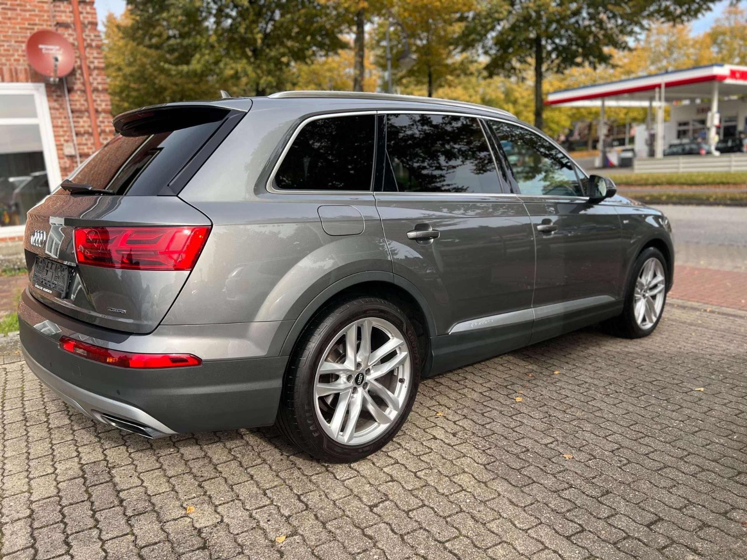 Audi - Q7