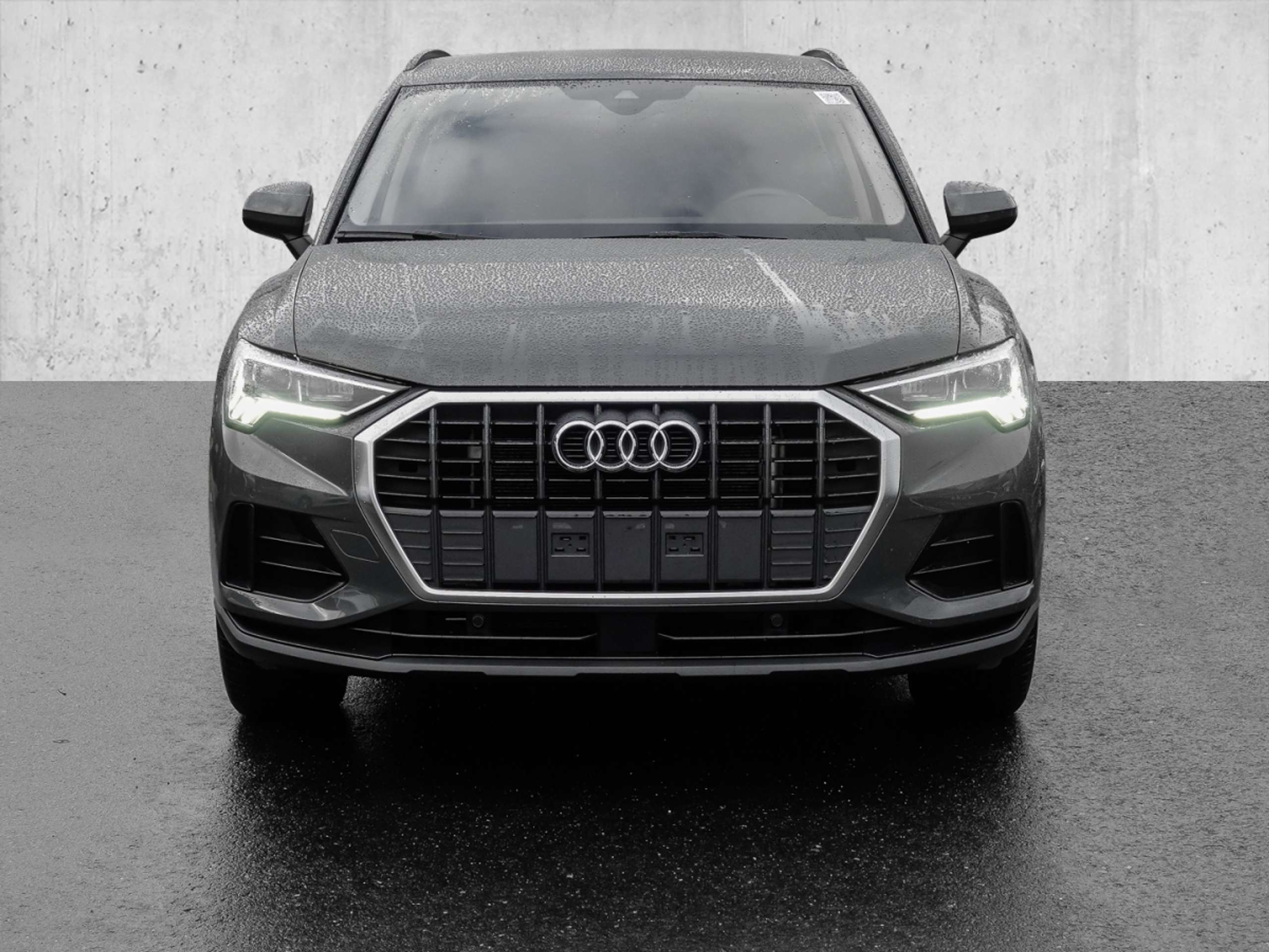 Audi - Q3