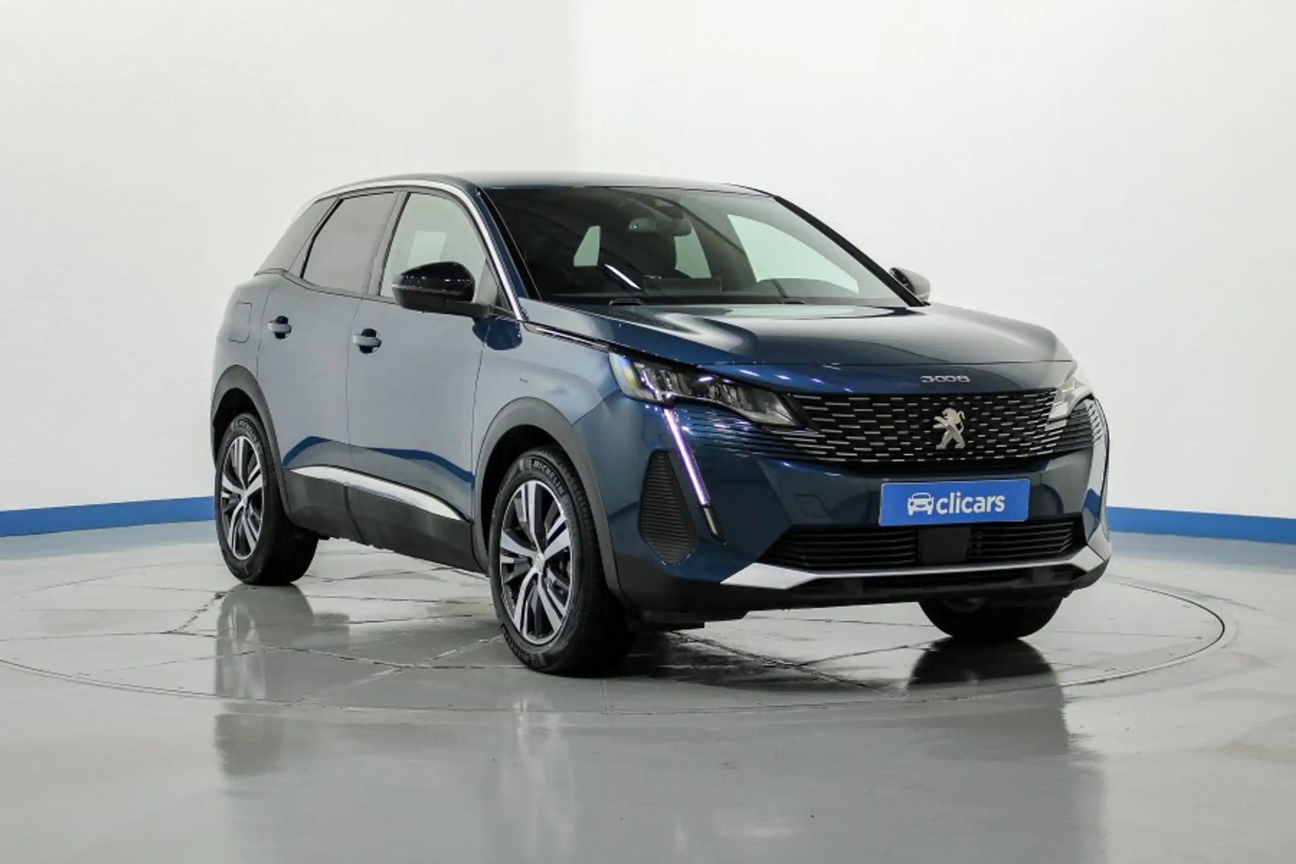 Peugeot - 3008