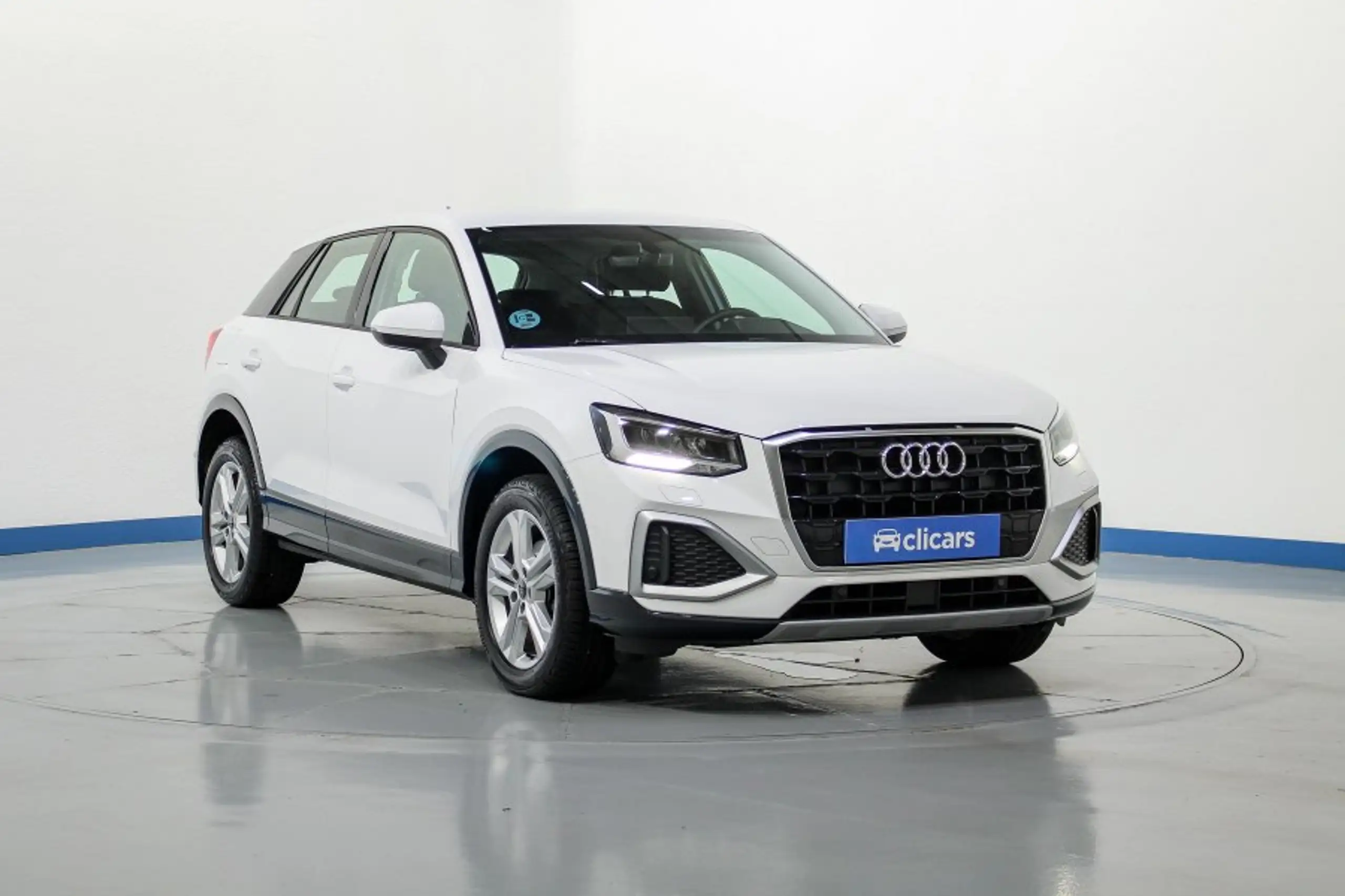 Audi - Q2