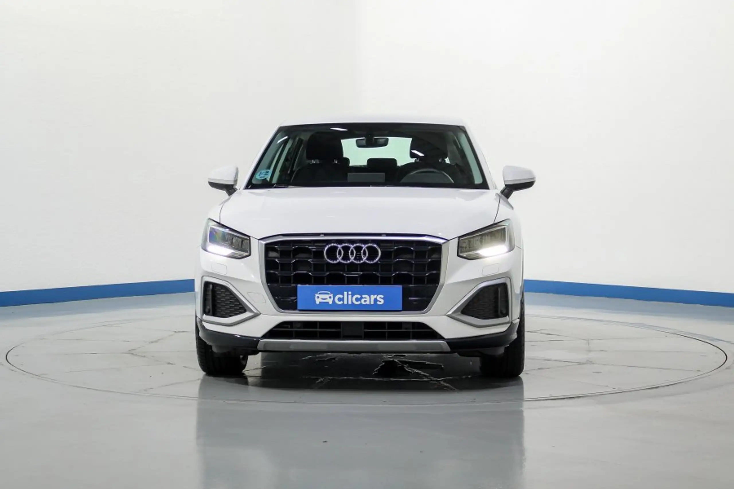 Audi - Q2