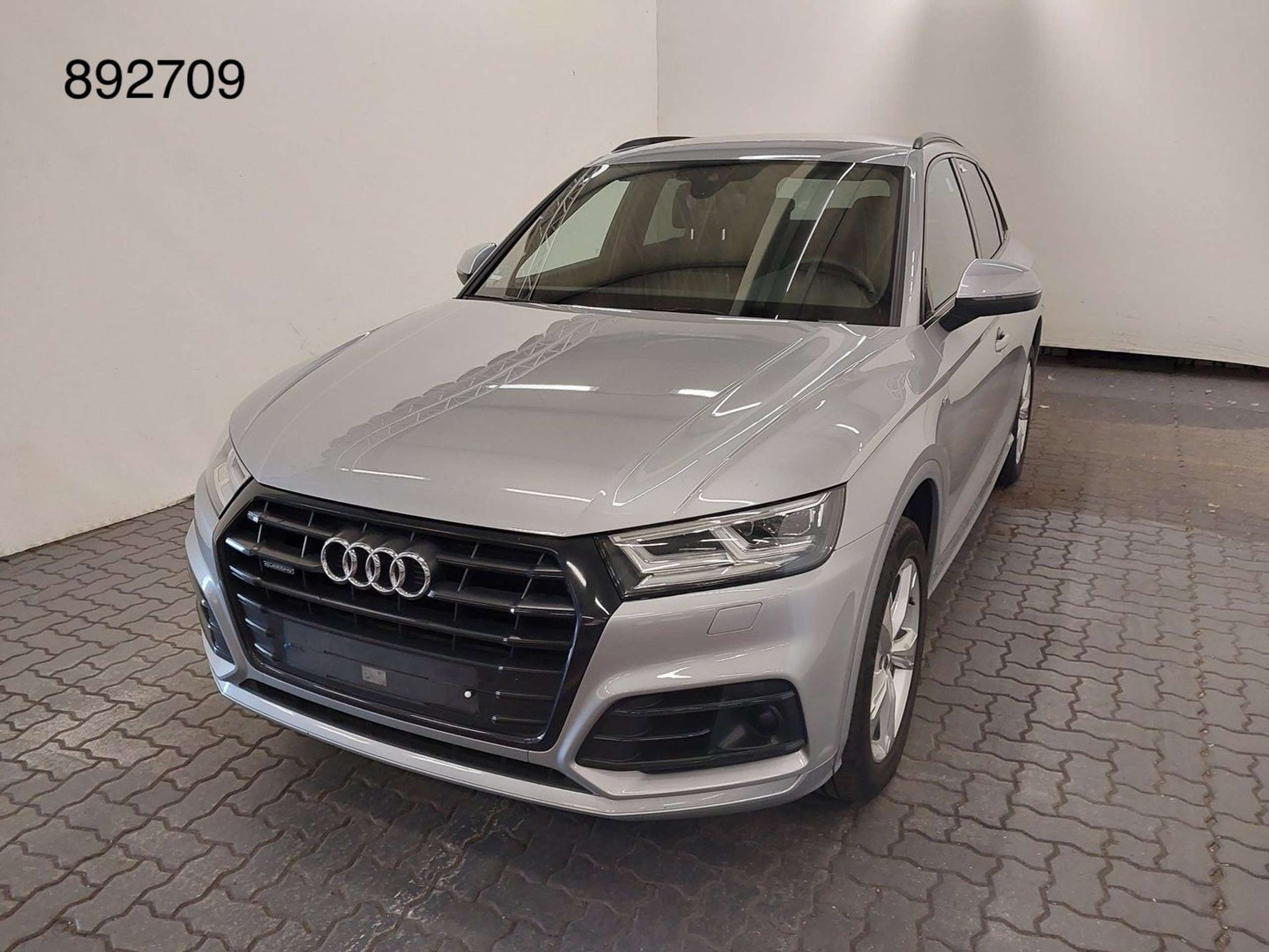 Audi - Q5