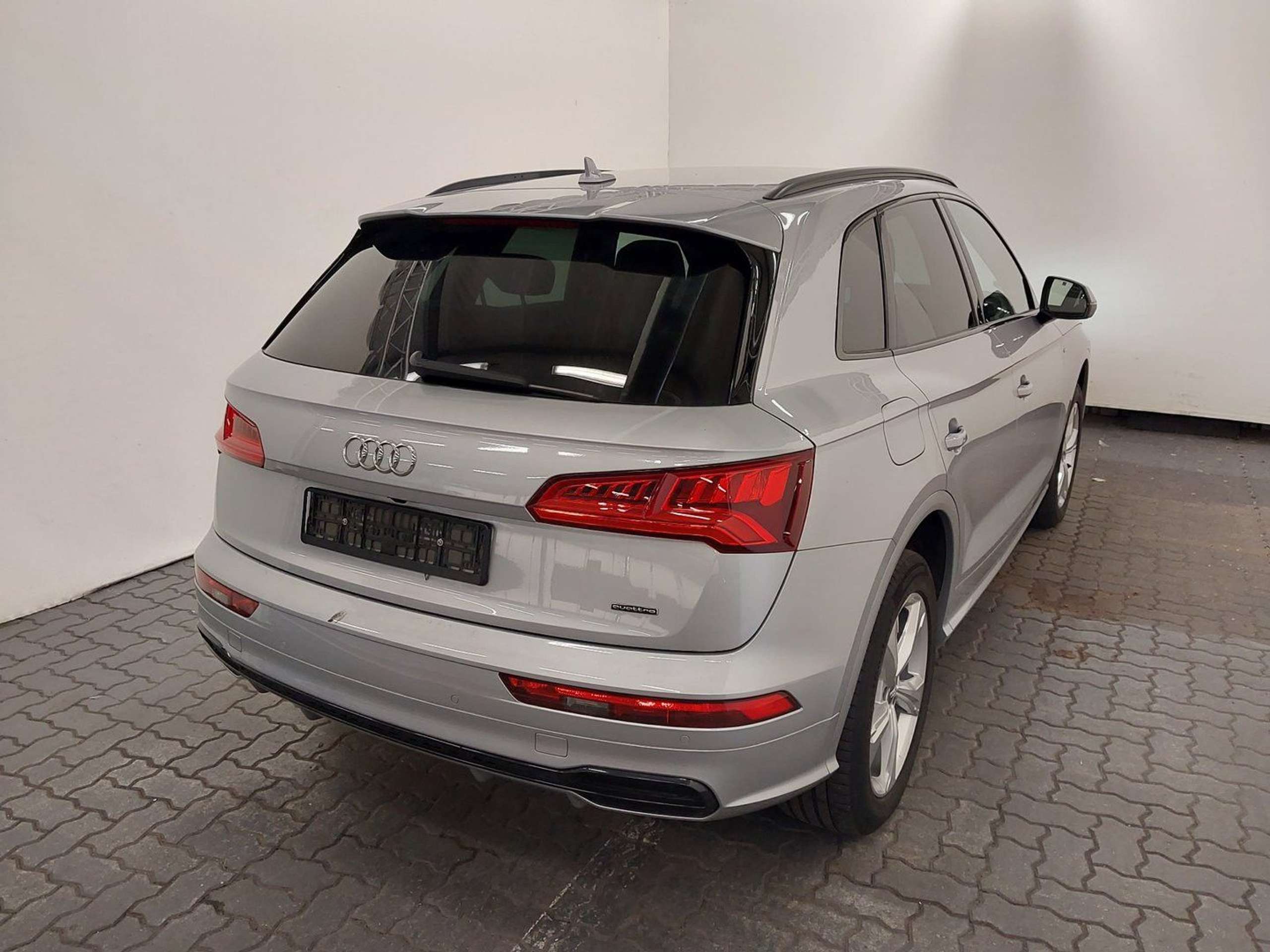 Audi - Q5