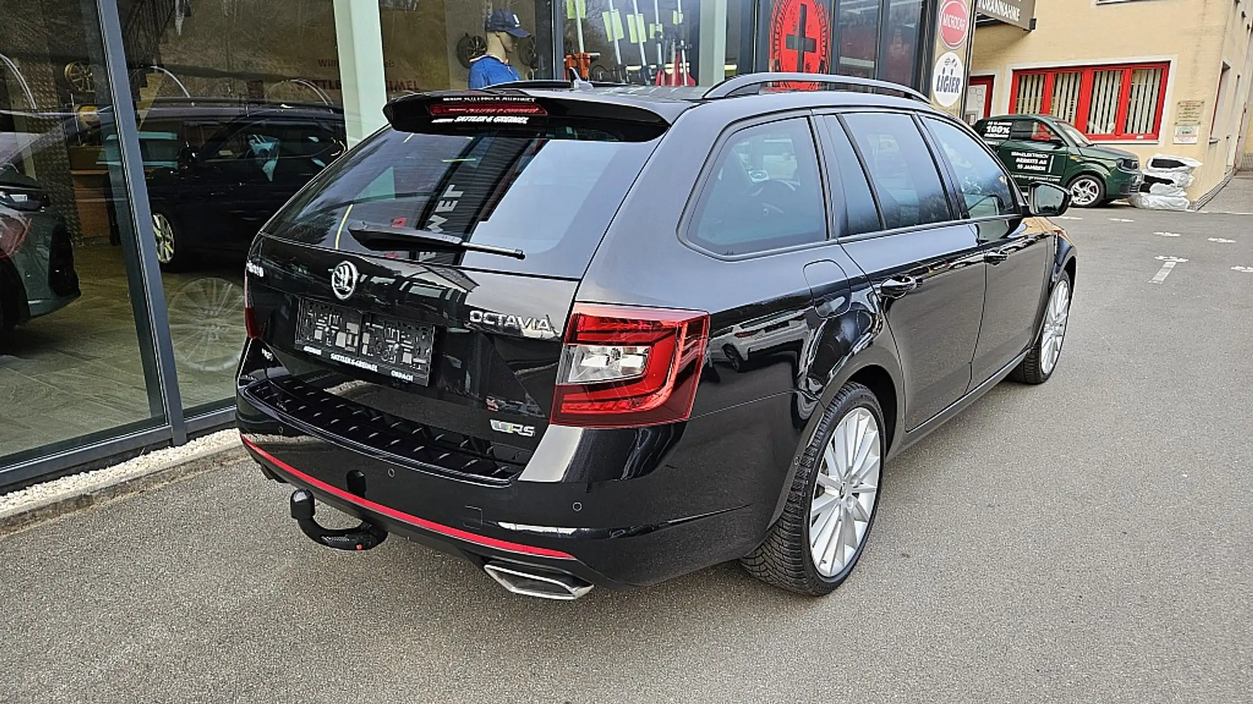 Skoda - Octavia