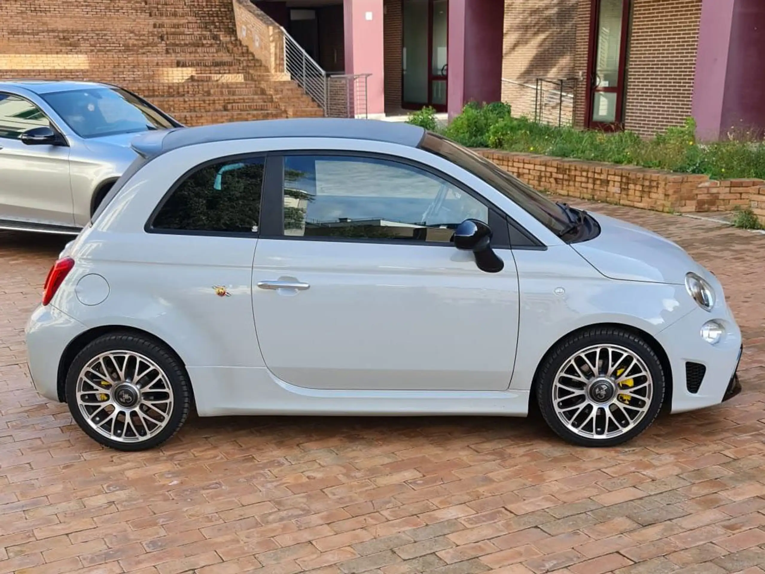 Abarth - 595