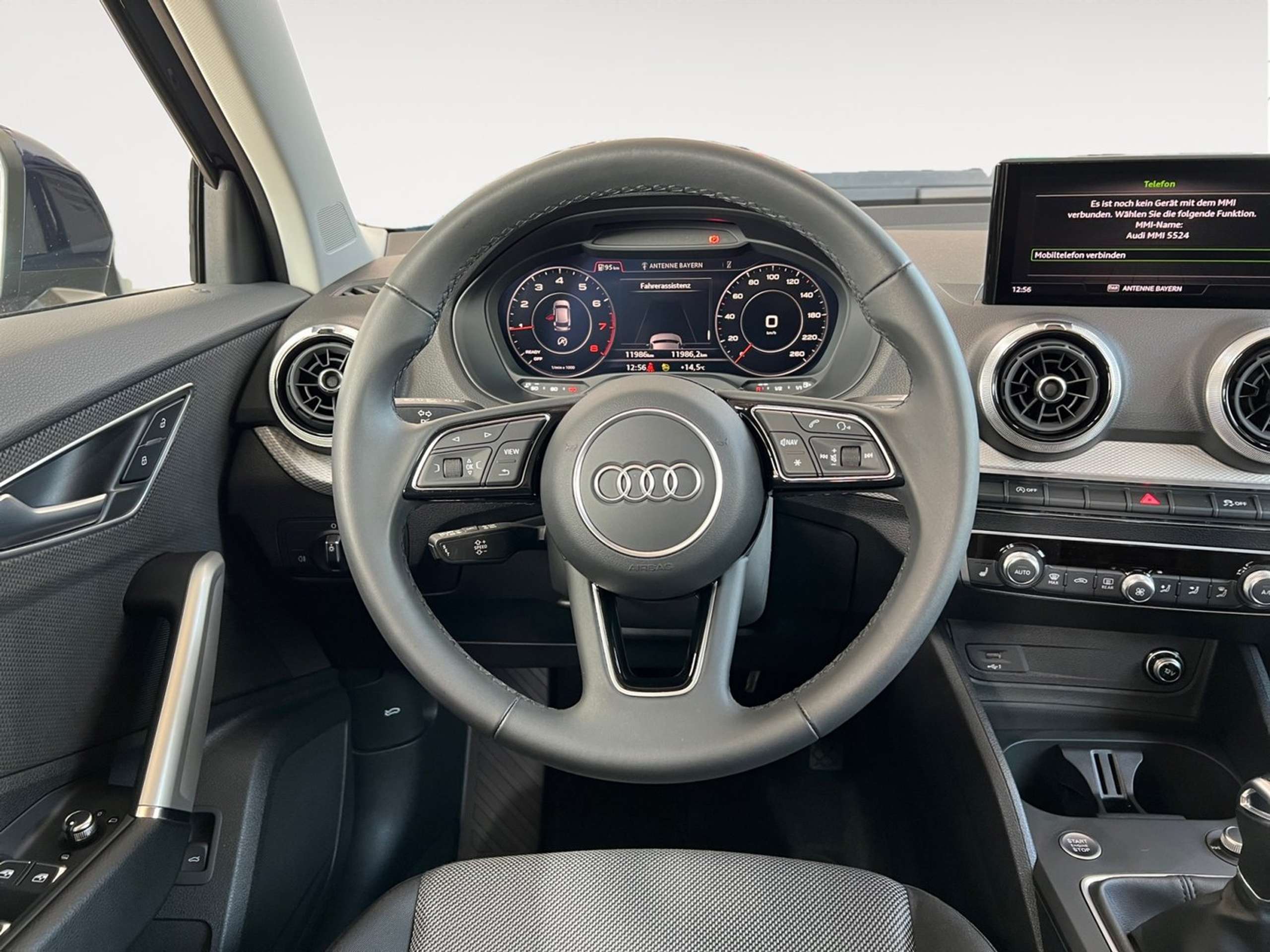 Audi - Q2