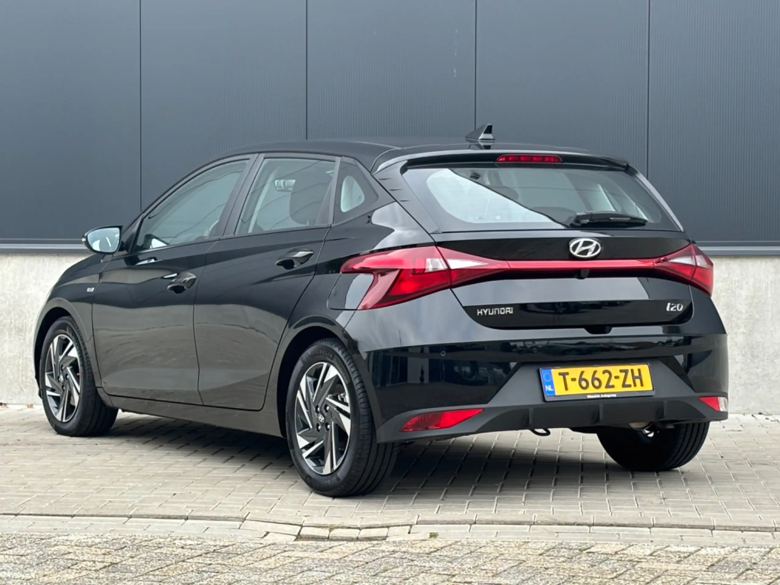 Hyundai - i20