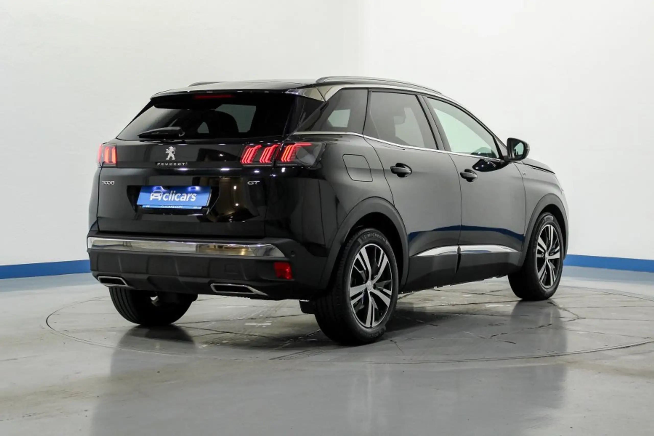 Peugeot - 3008