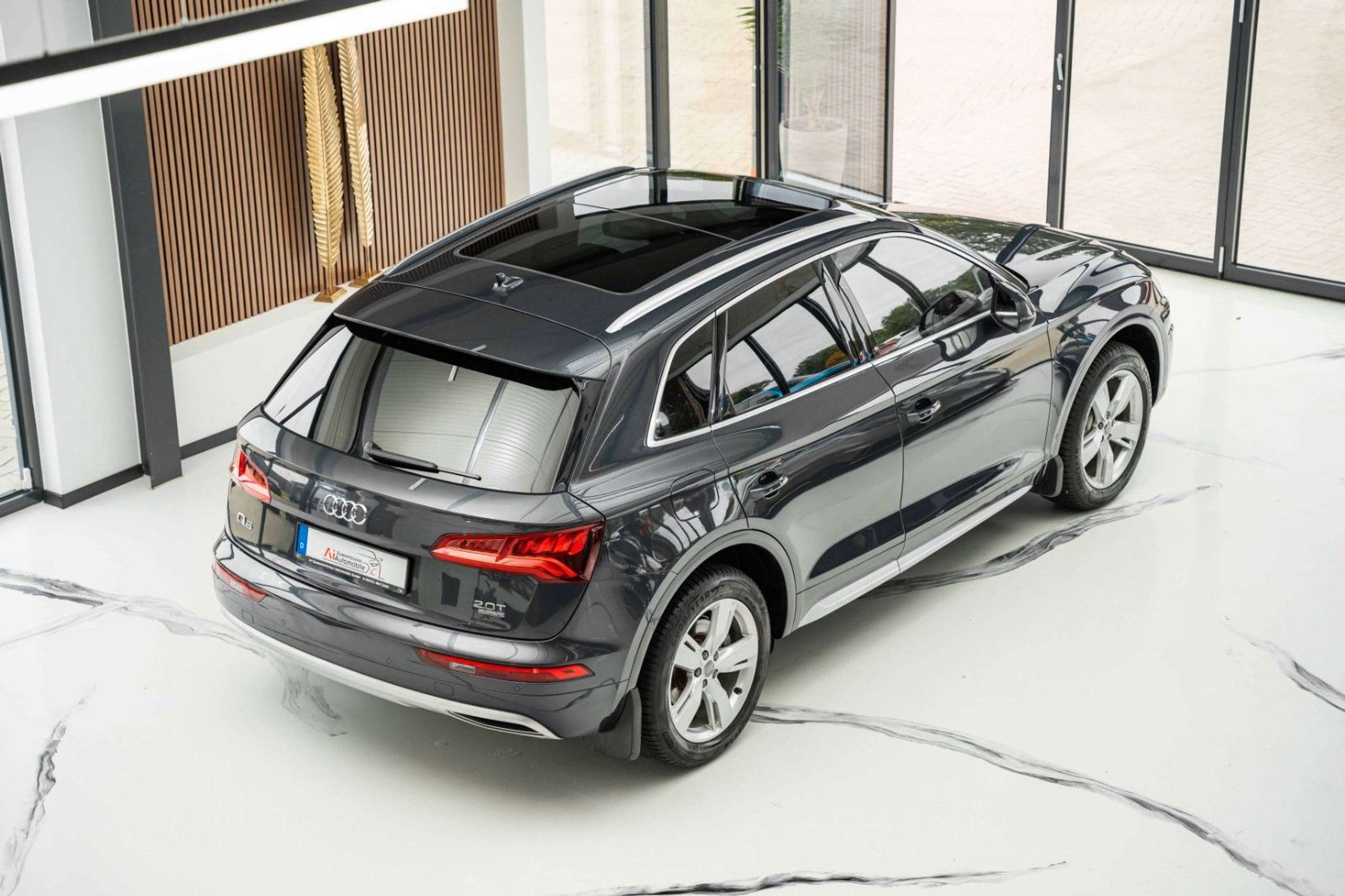 Audi - Q5