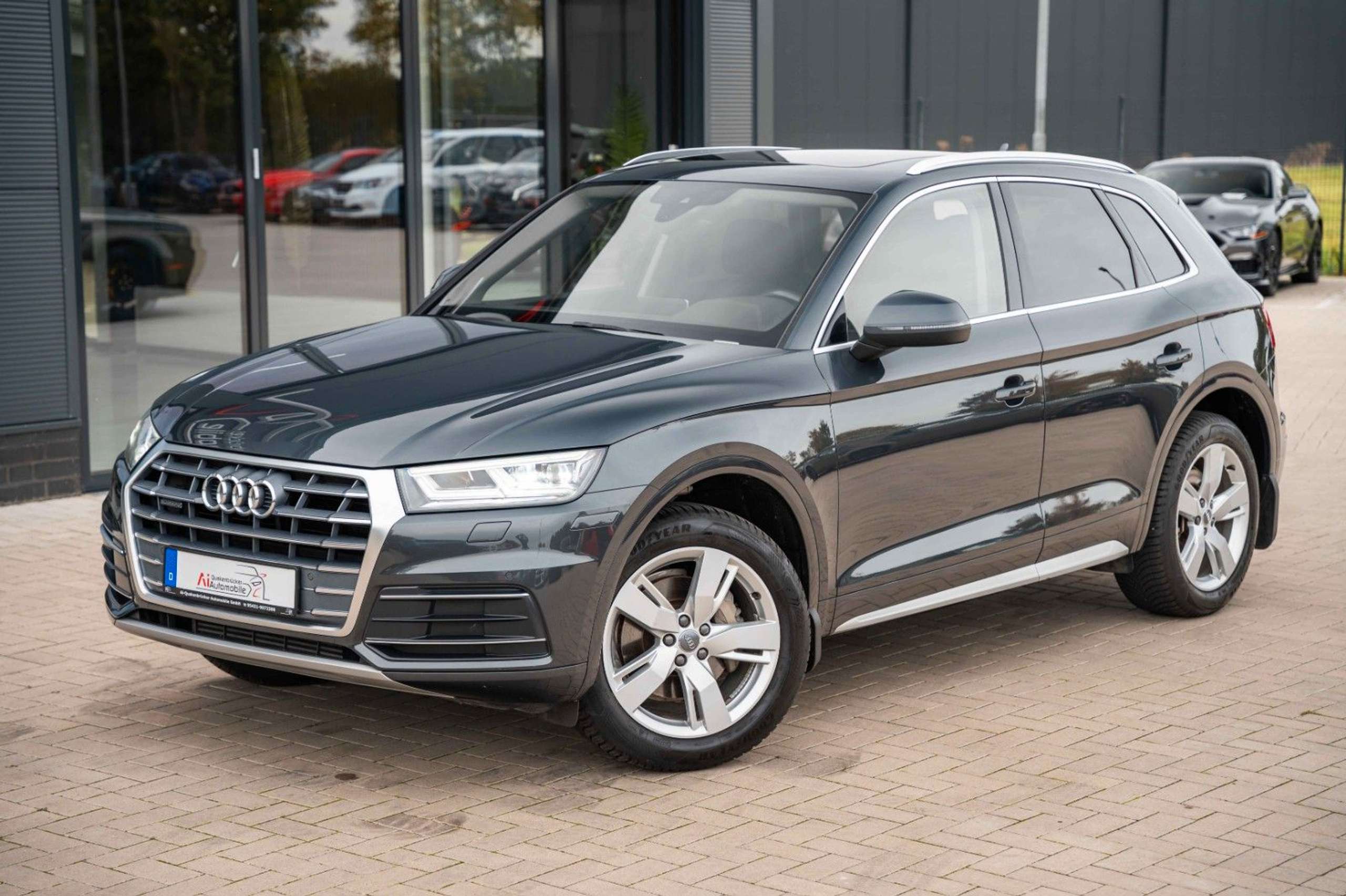 Audi - Q5