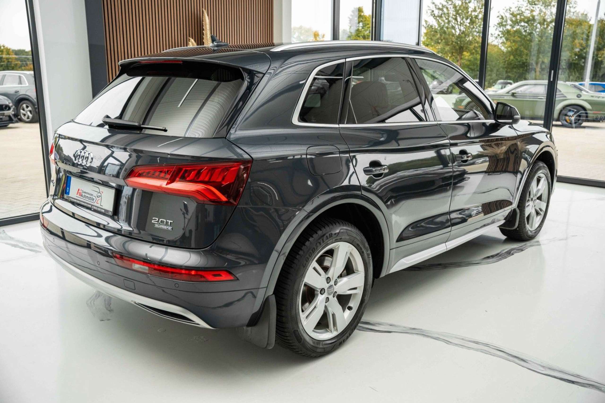 Audi - Q5