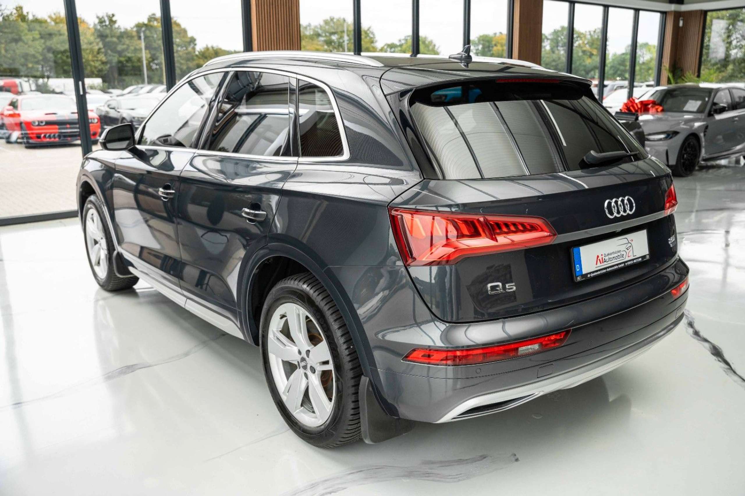 Audi - Q5