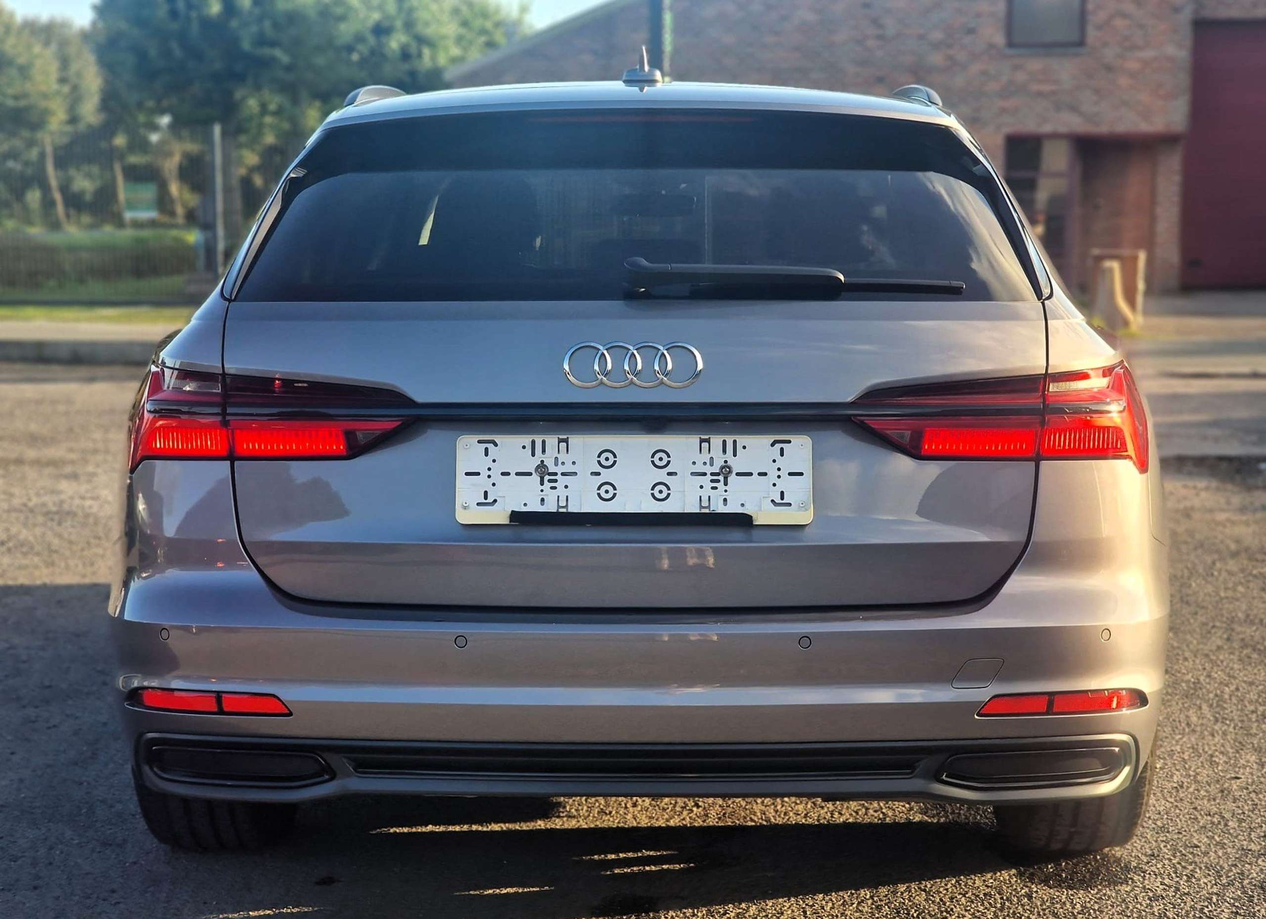 Audi - A6