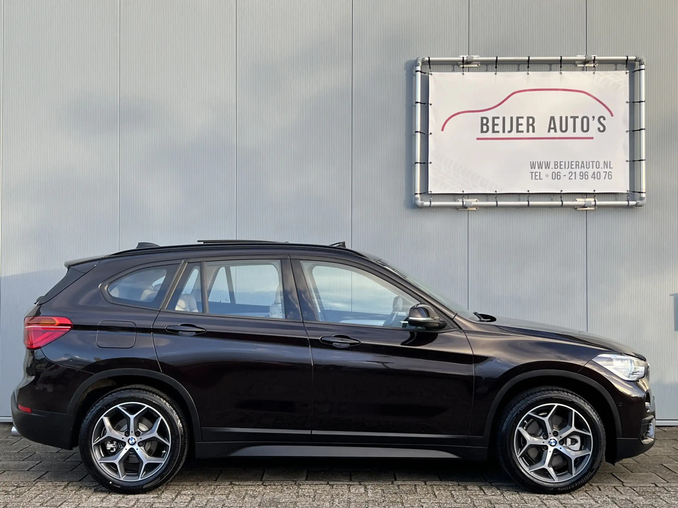 BMW - X1