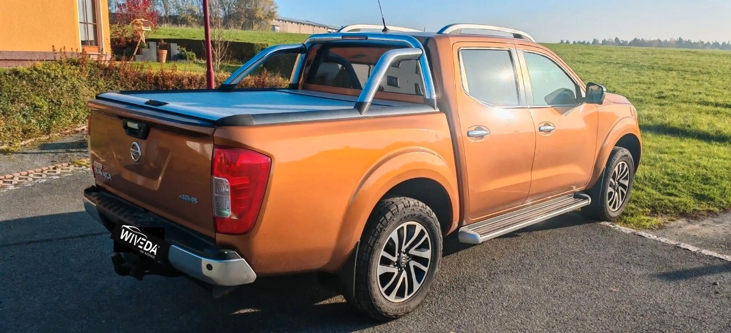 Nissan - Navara