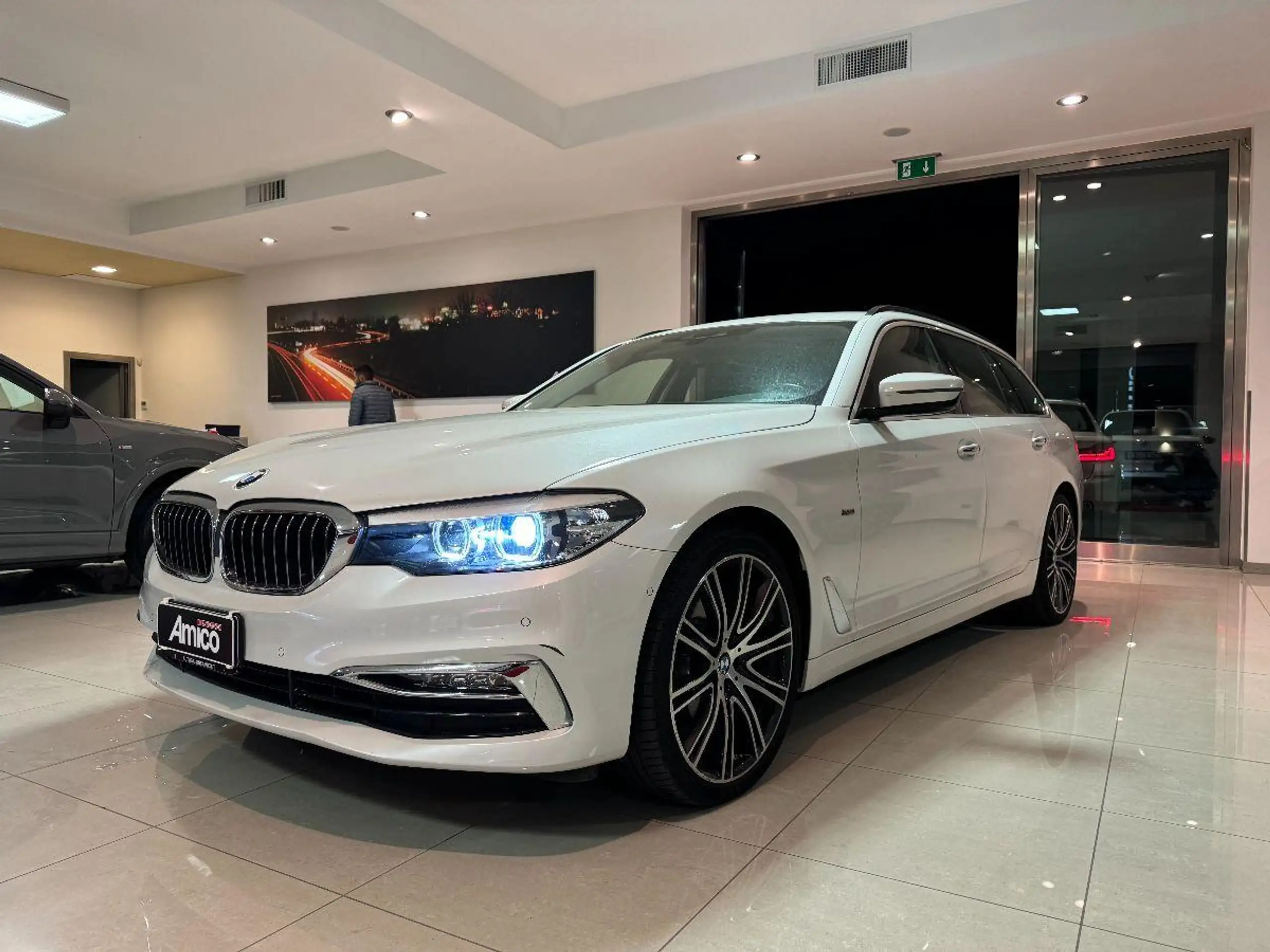 BMW 520 2019