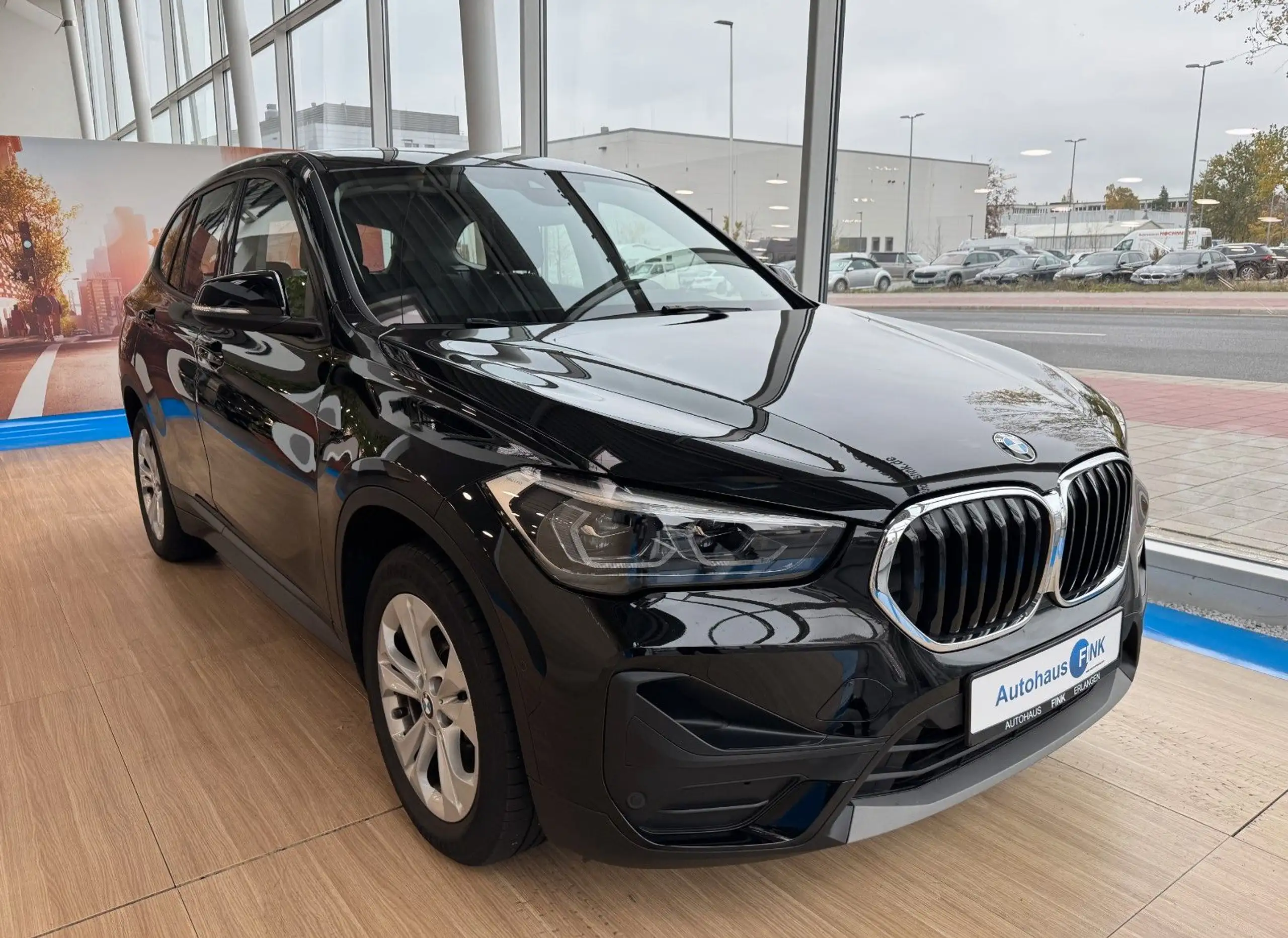 BMW - X1